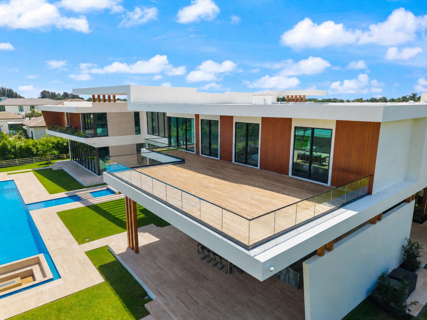 main property photo 68