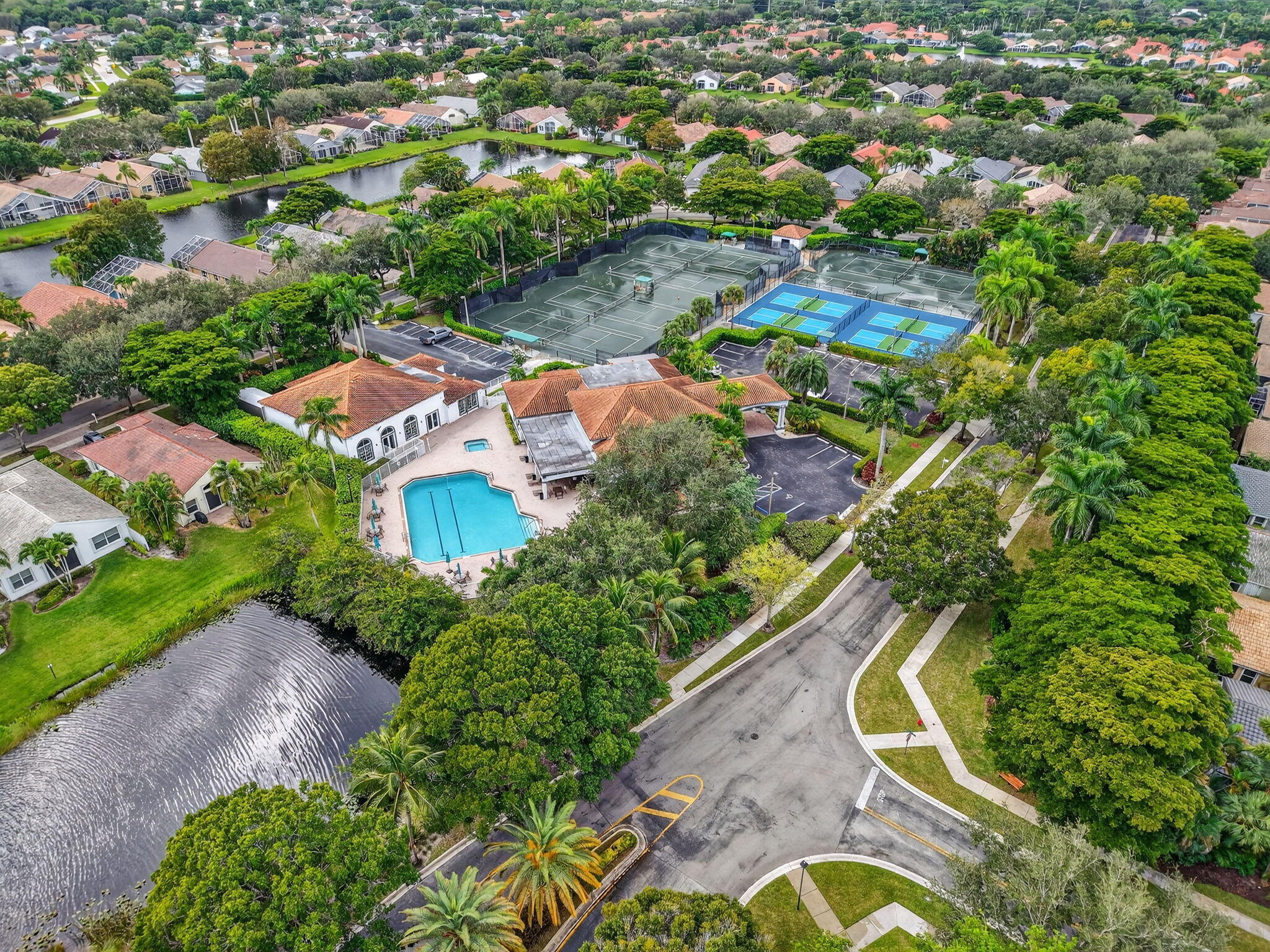 main property photo 66