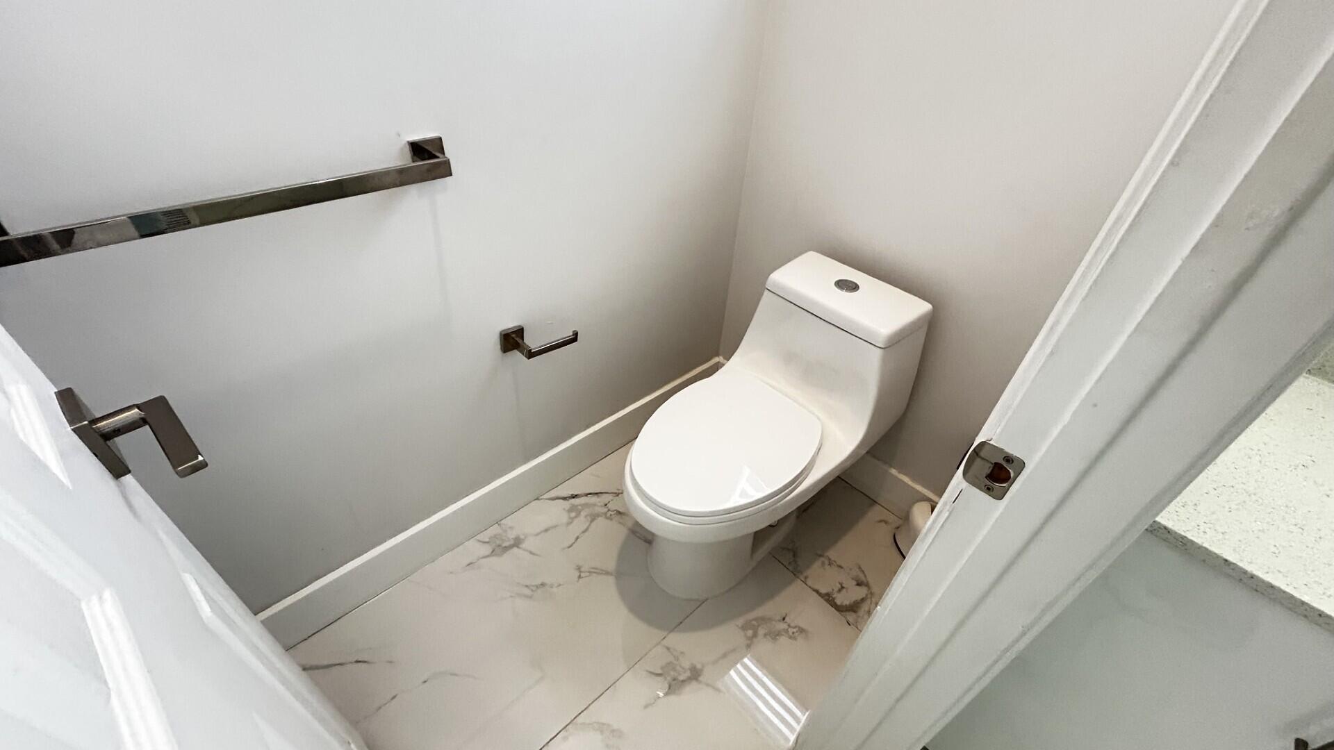 main property photo 70