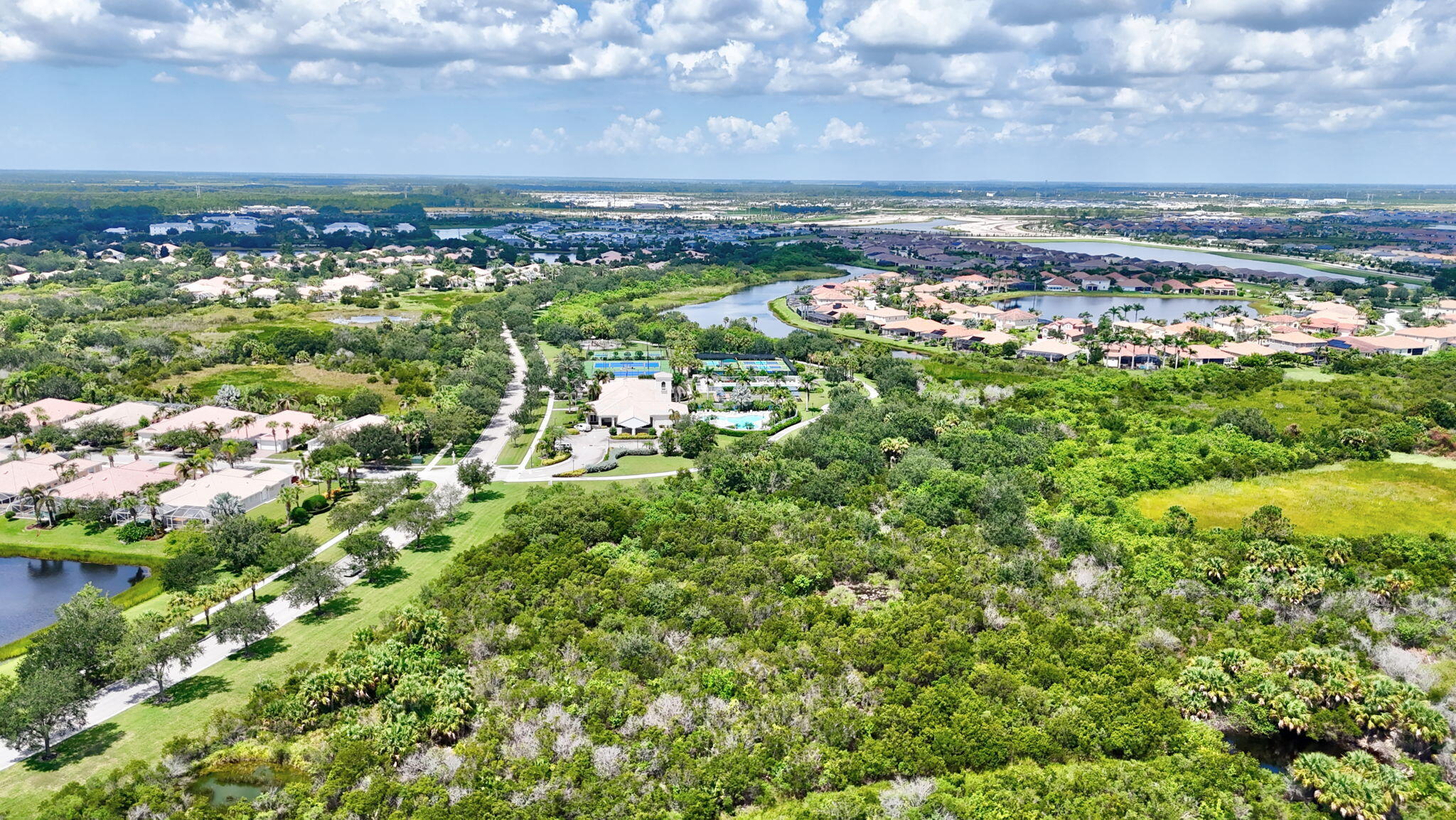 main property photo 79