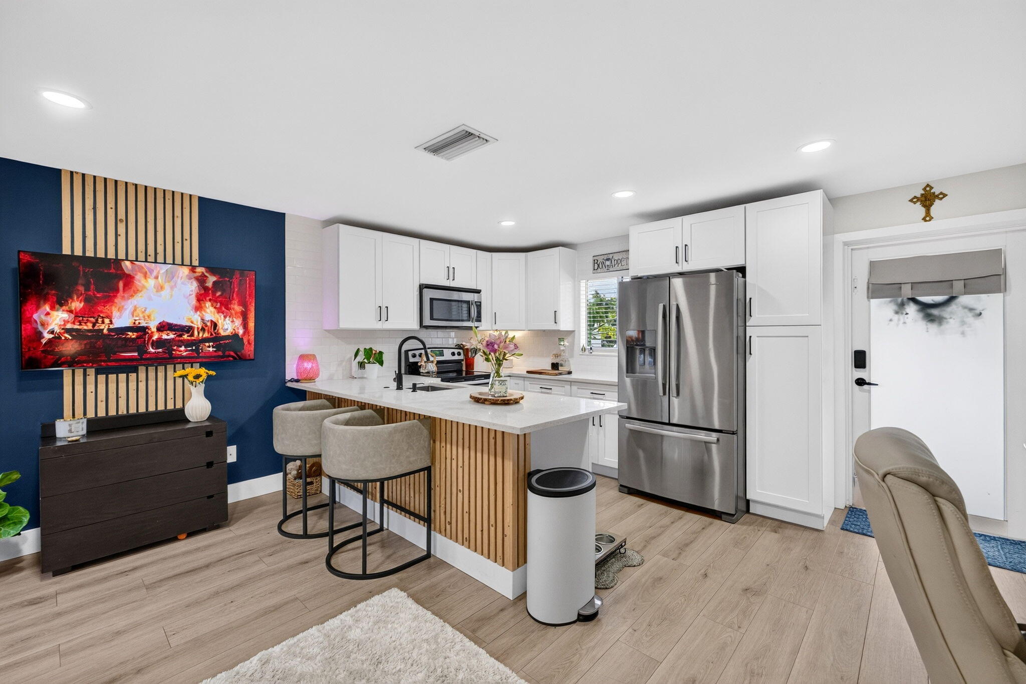 main property photo 69
