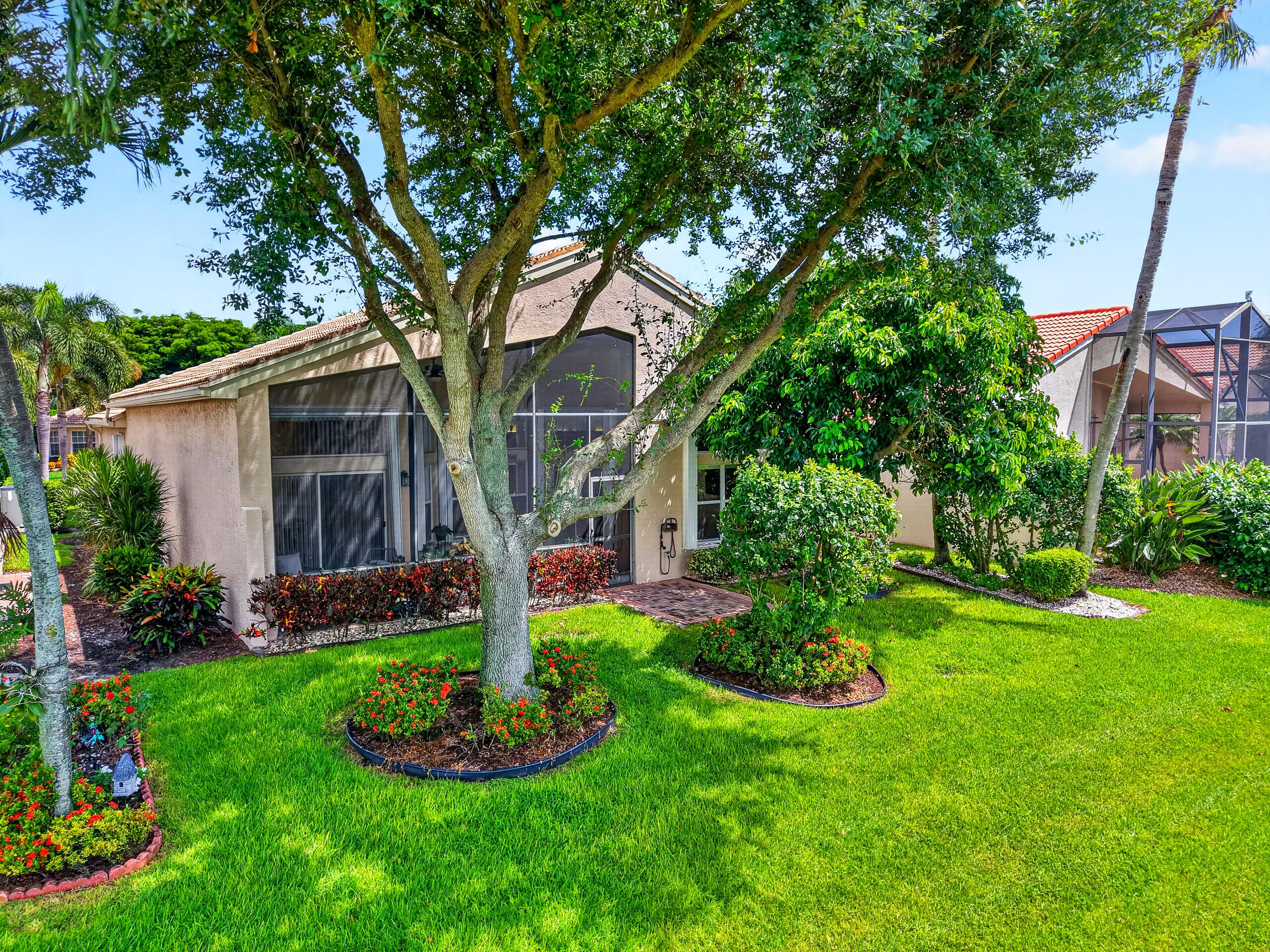 main property photo 44