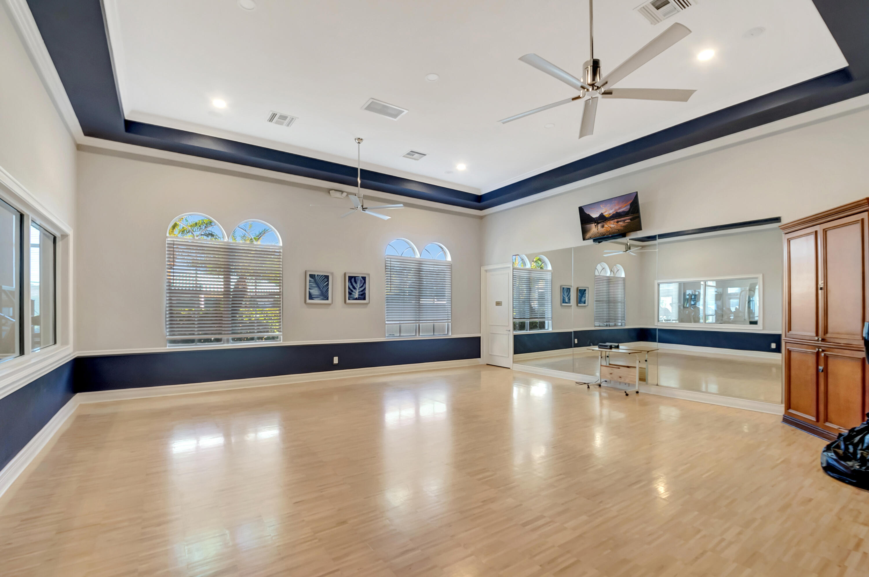 main property photo 71