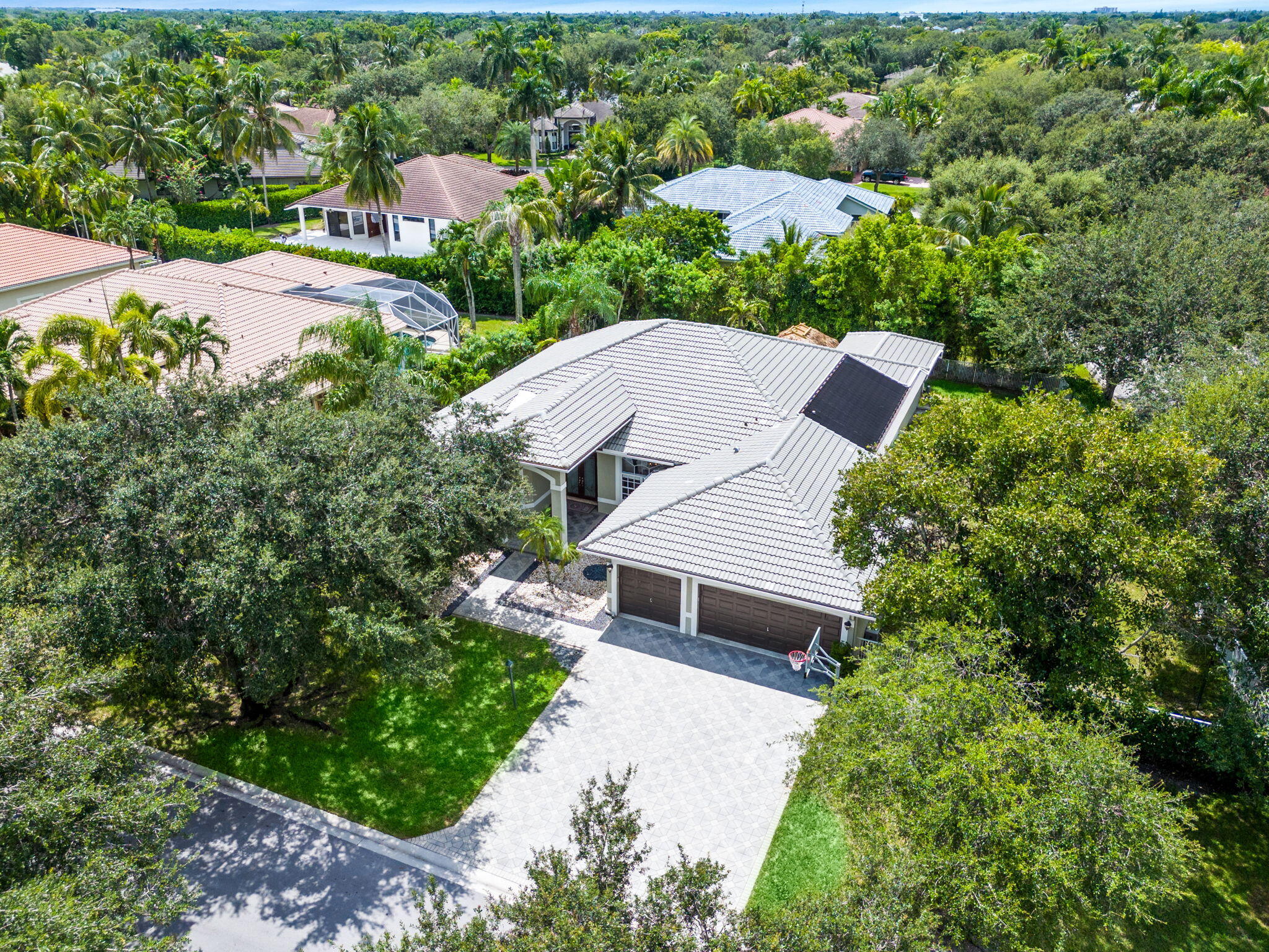 main property photo 60