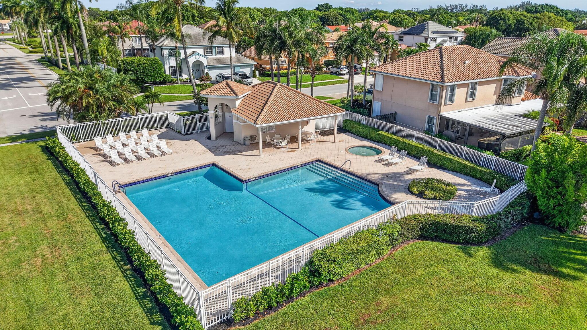 main property photo 60