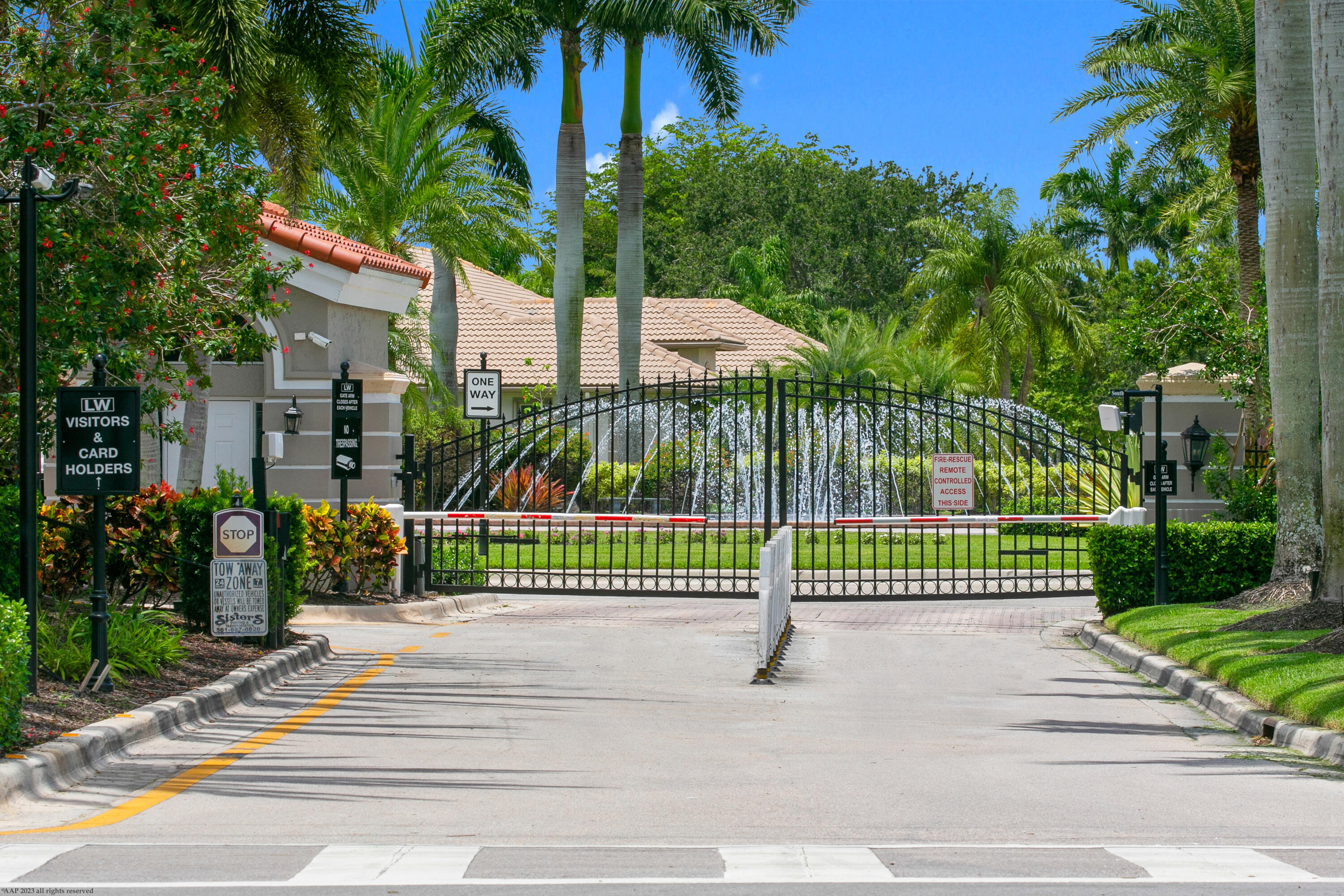 main property photo 39
