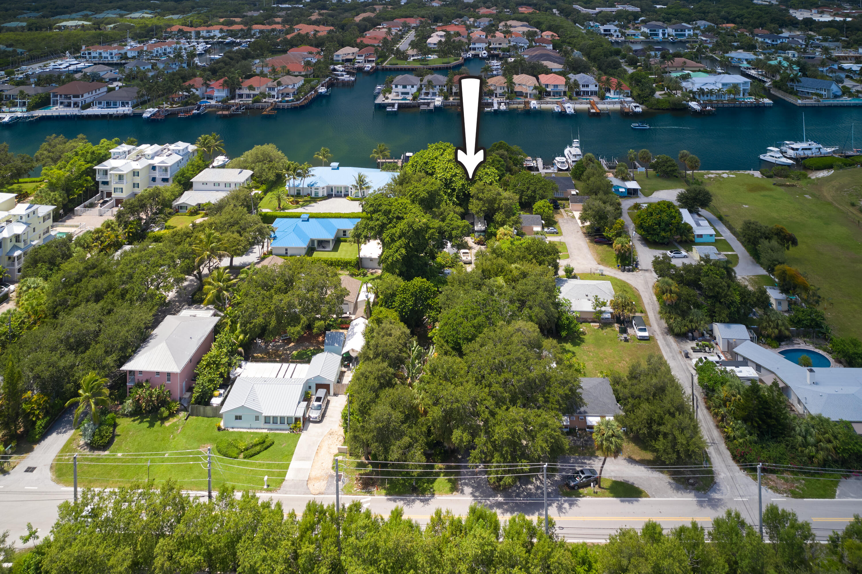 main property photo 5