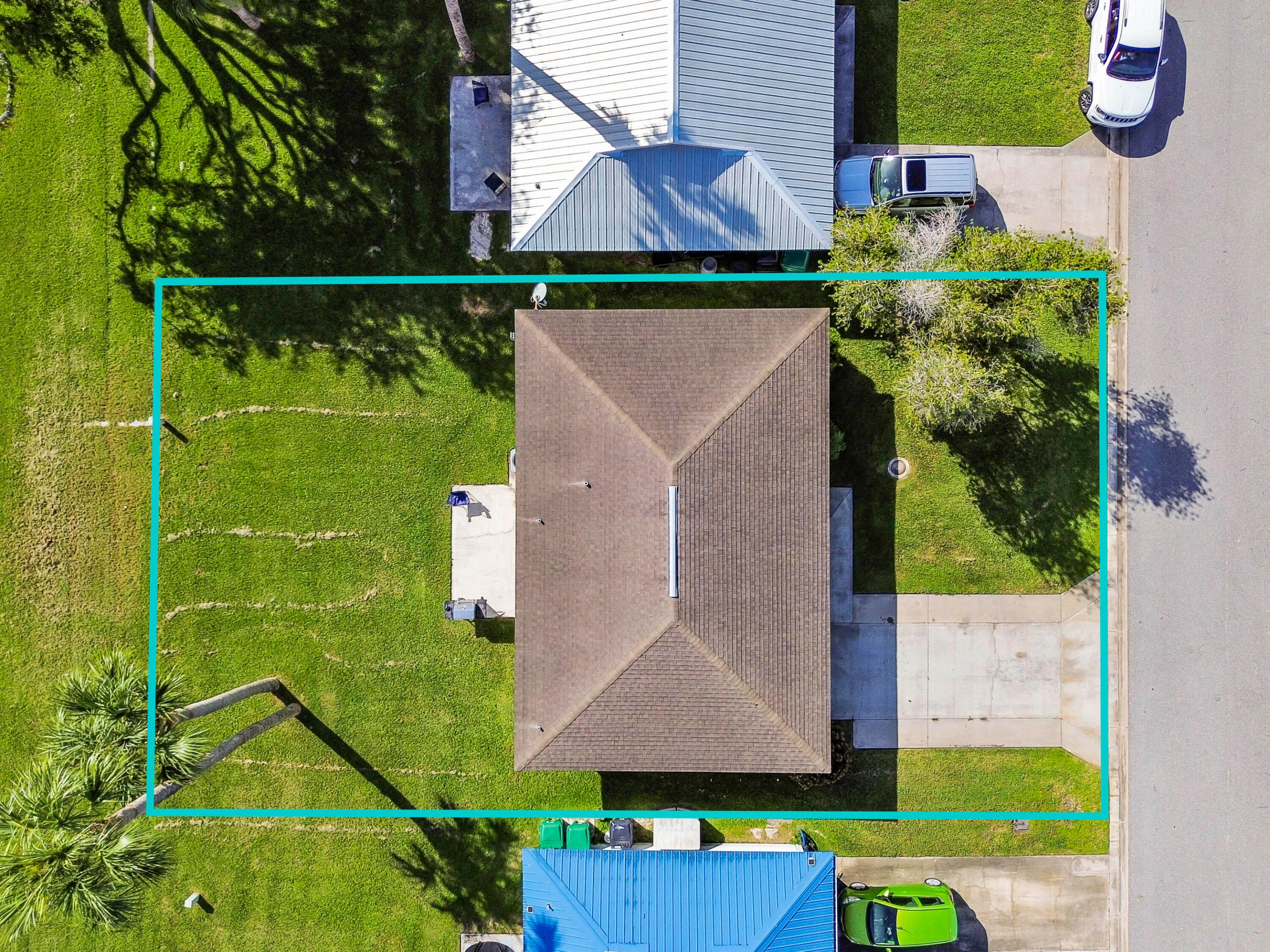main property photo 16