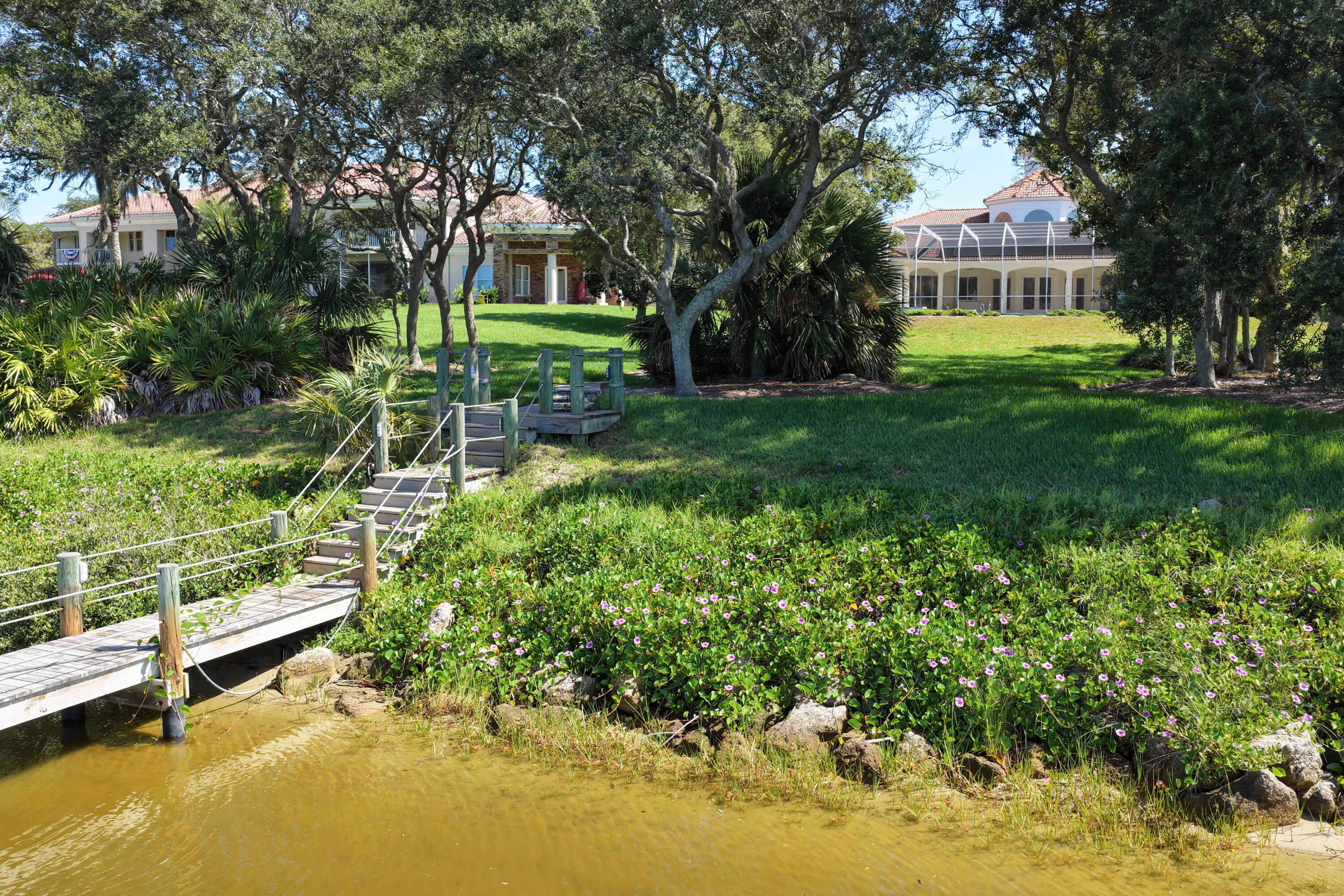 main property photo 46