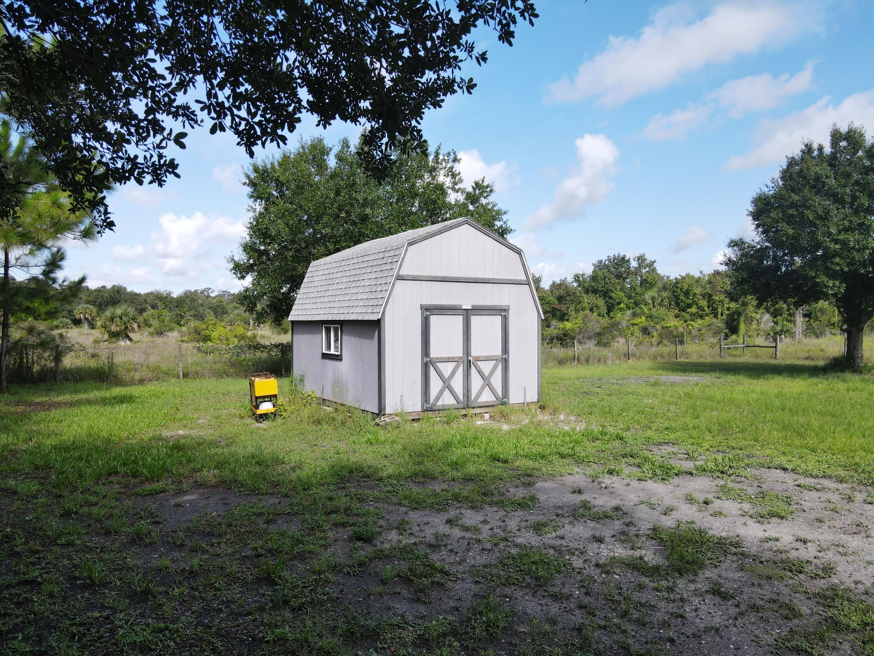 main property photo 38