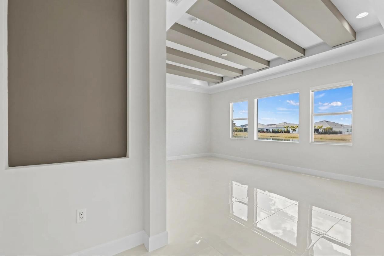 main property photo 82