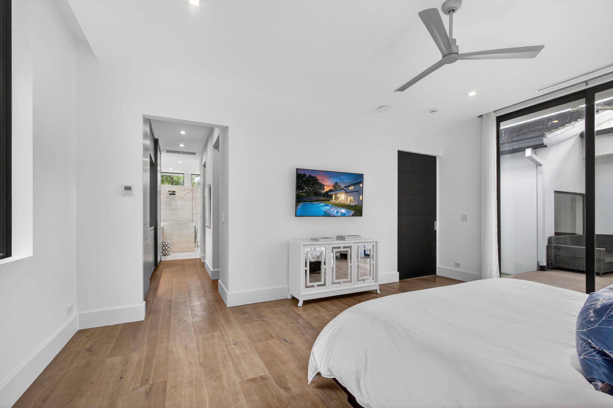 main property photo 67