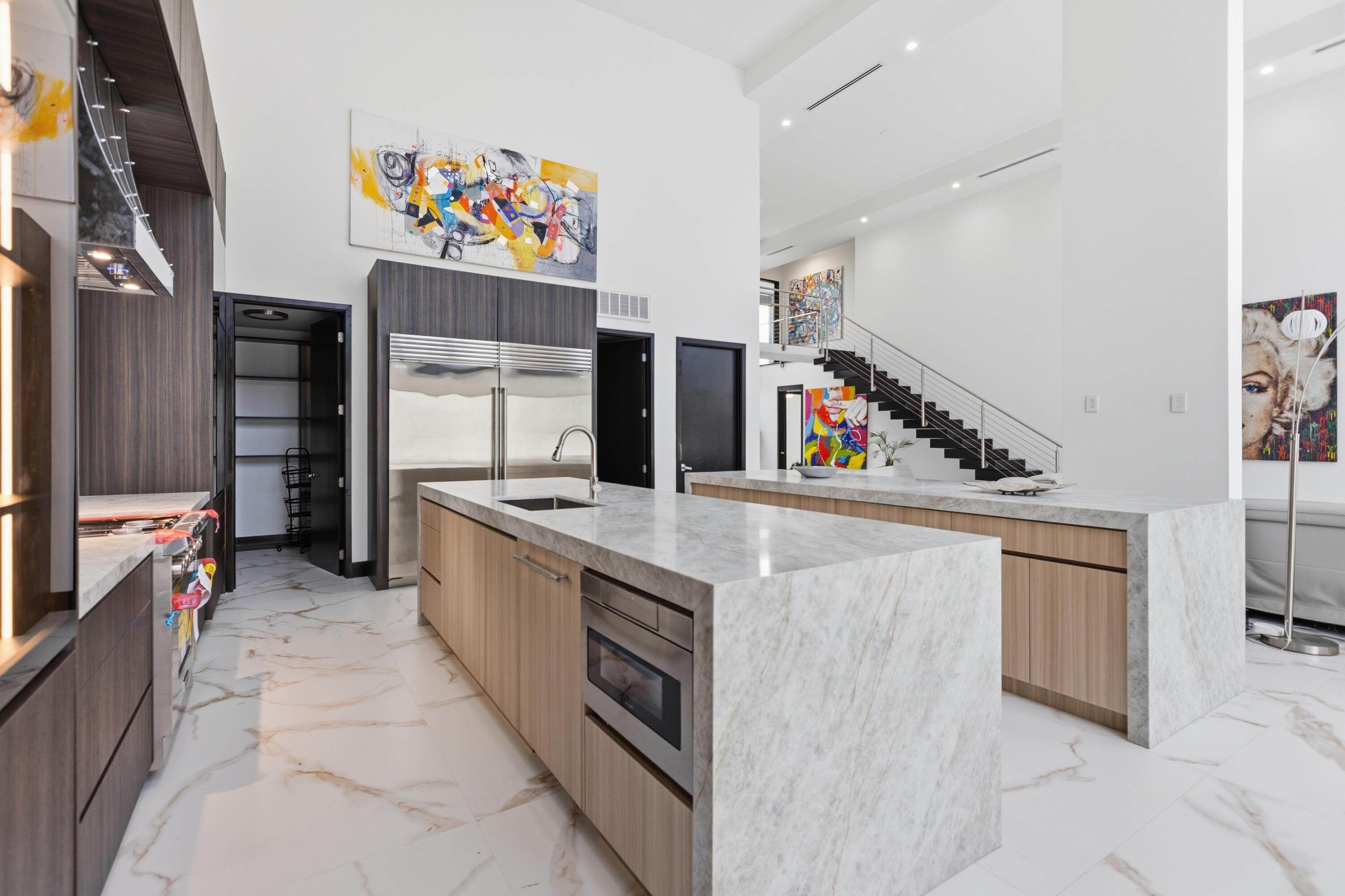 property viewer photo 22