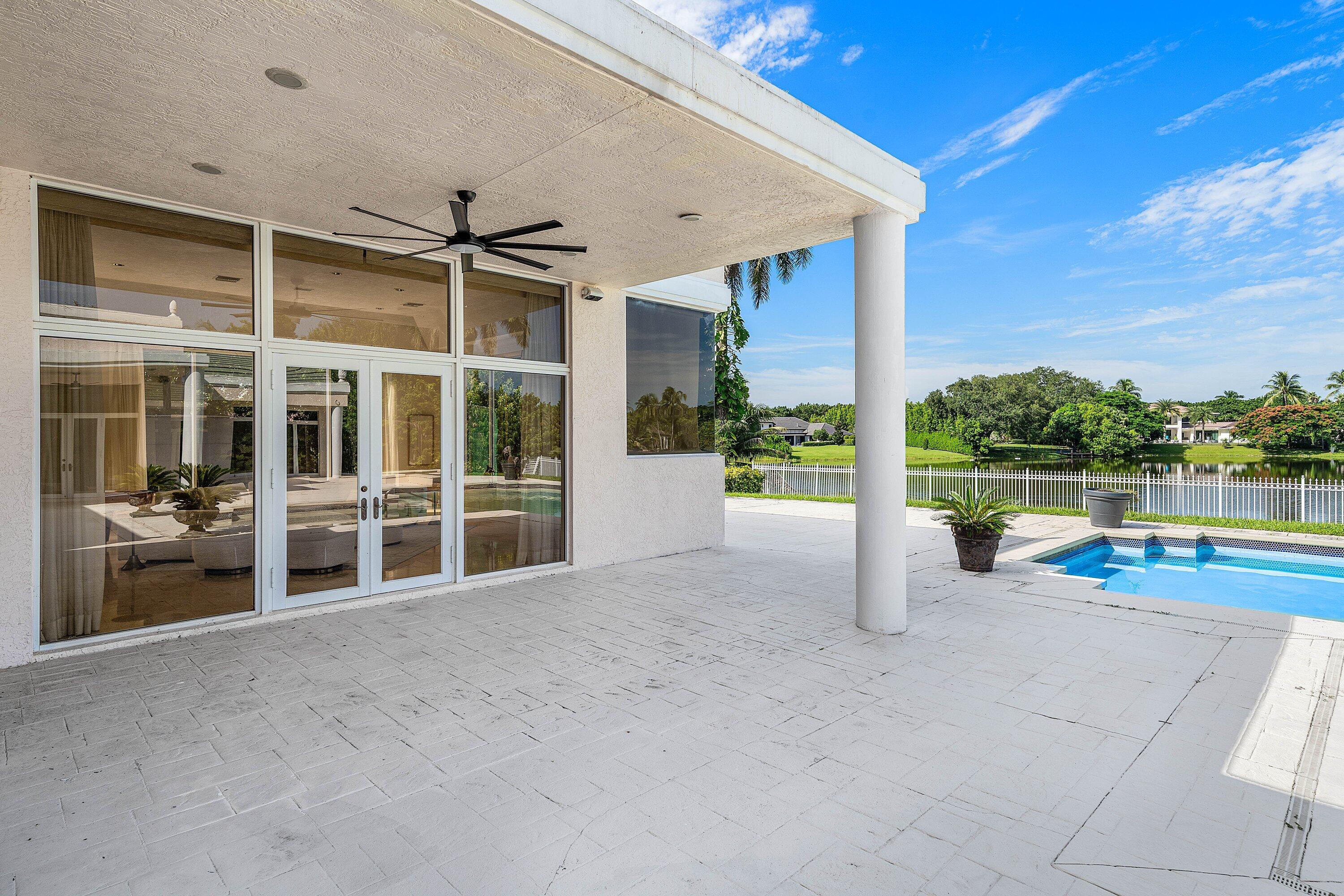 main property photo 60