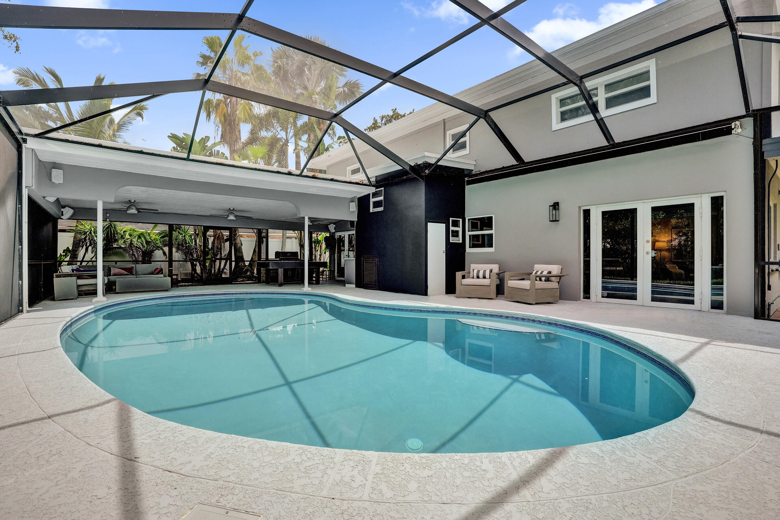 main property photo 80