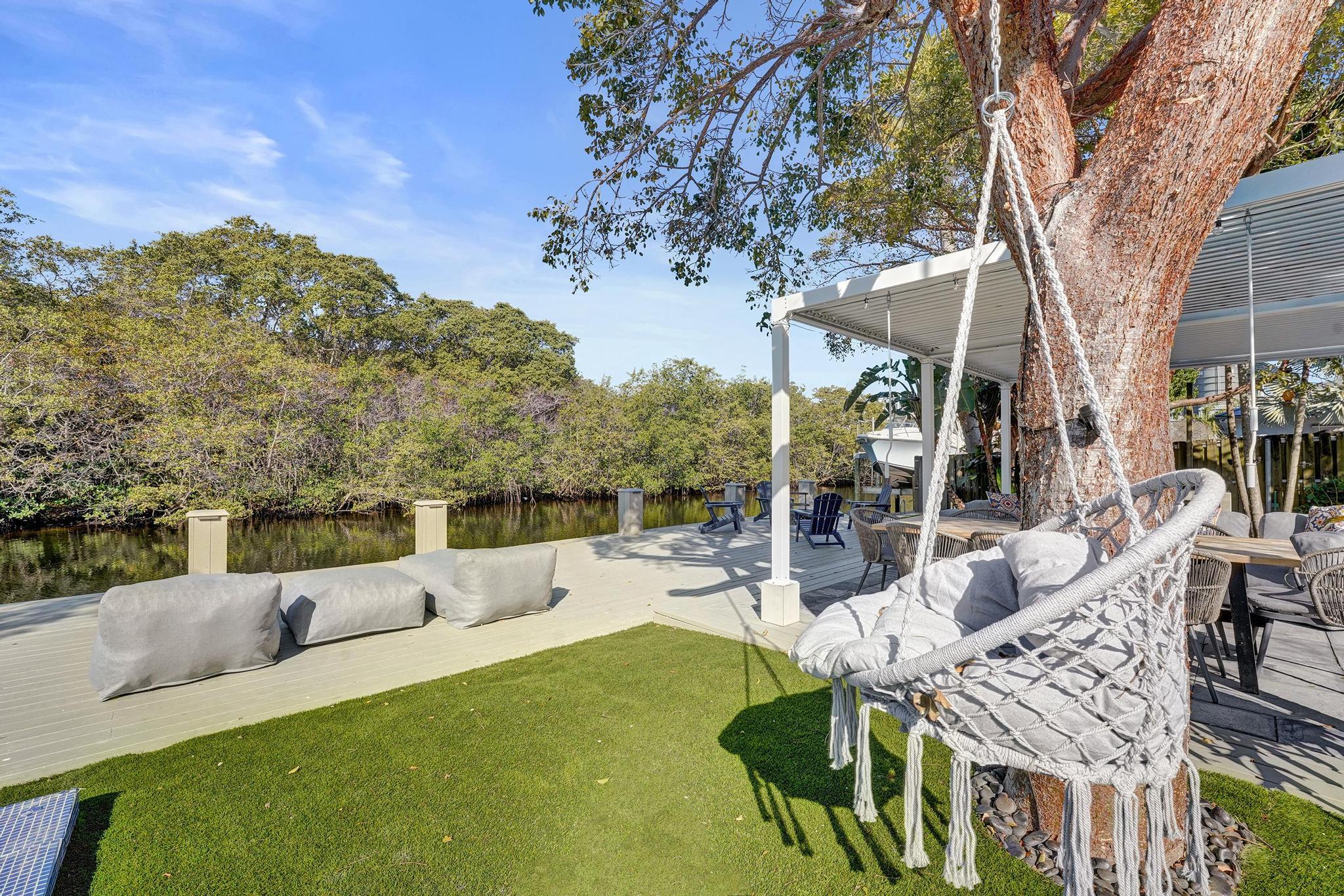 main property photo 70