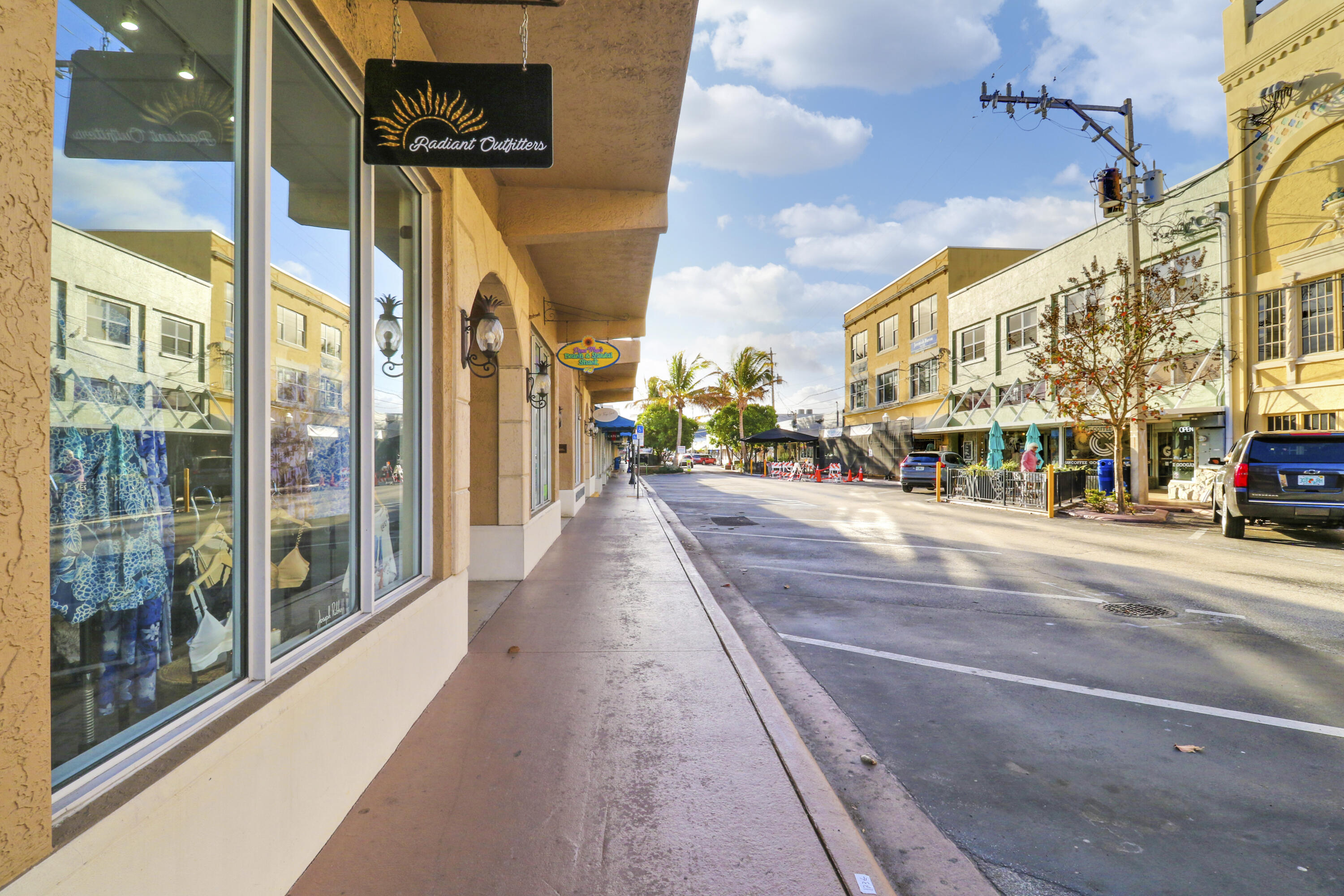 main property photo 50