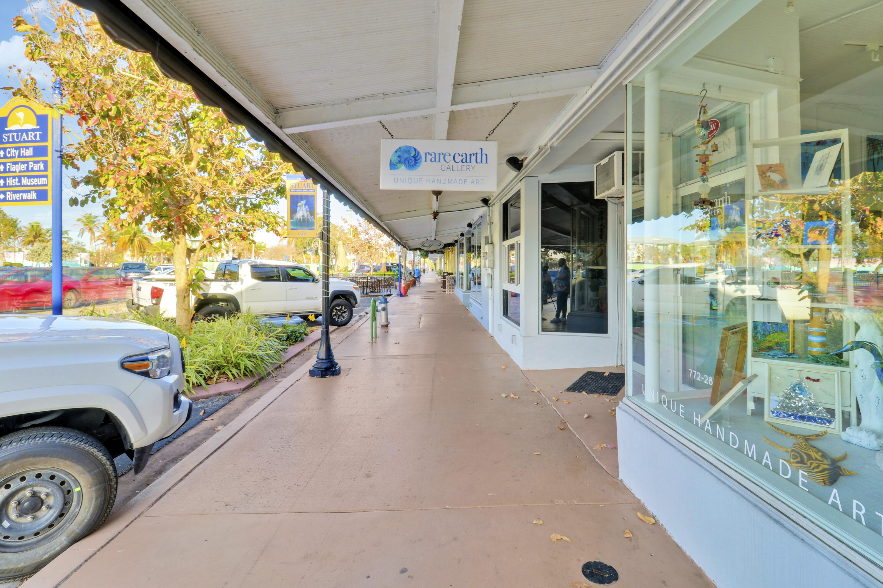 main property photo 51