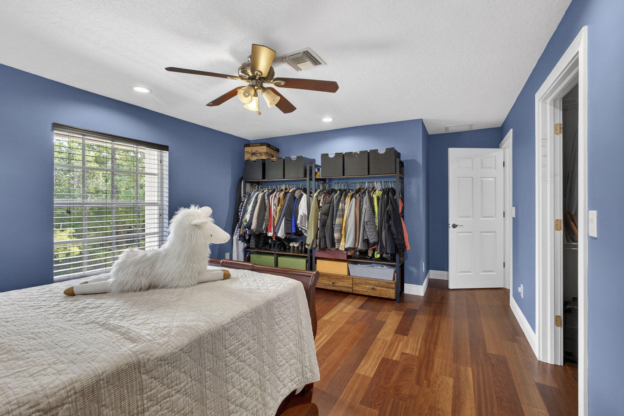 main property photo 58