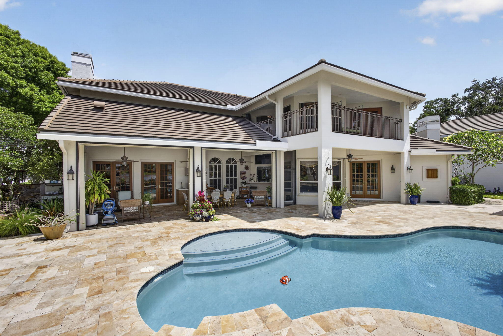 main property photo 70