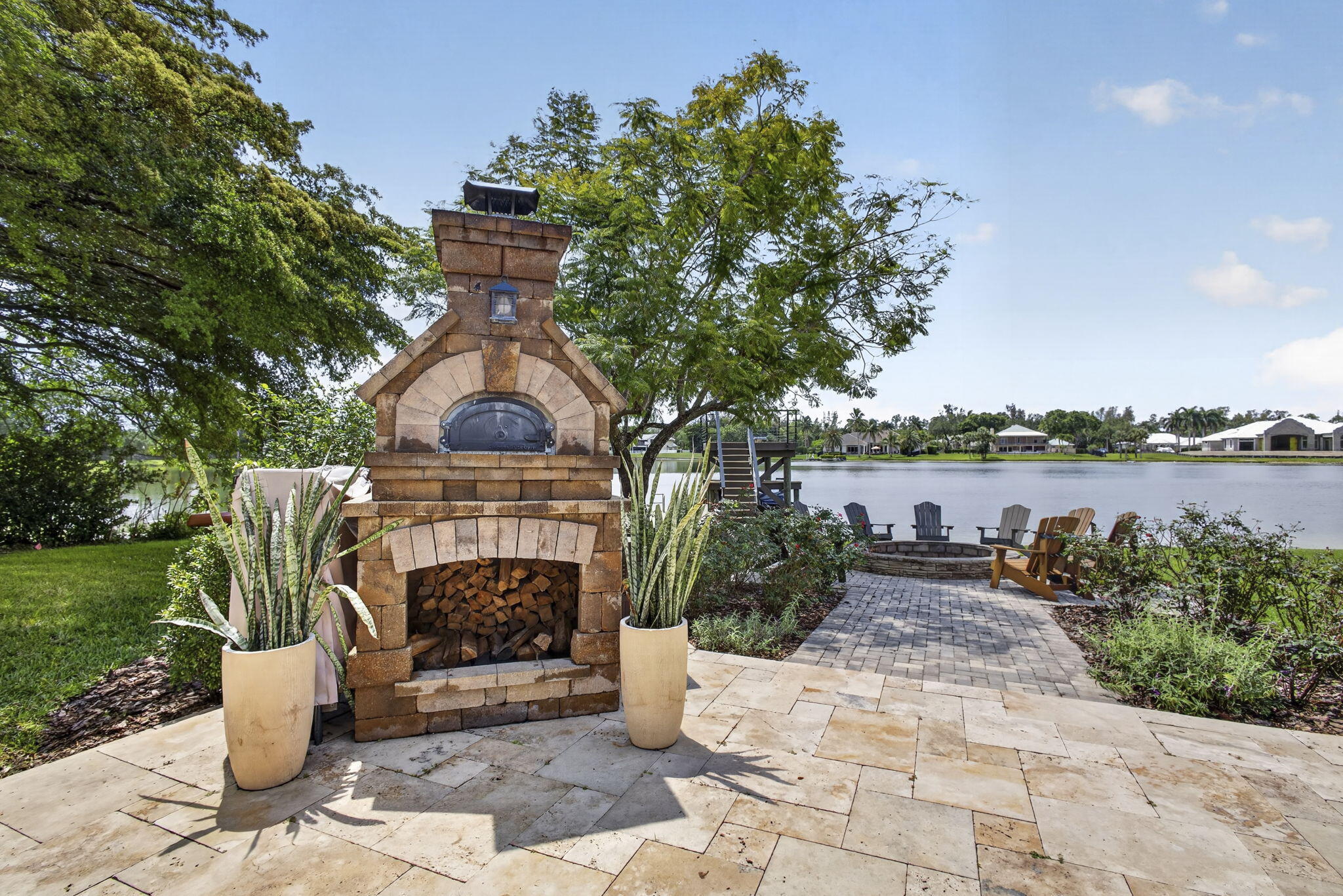 main property photo 81