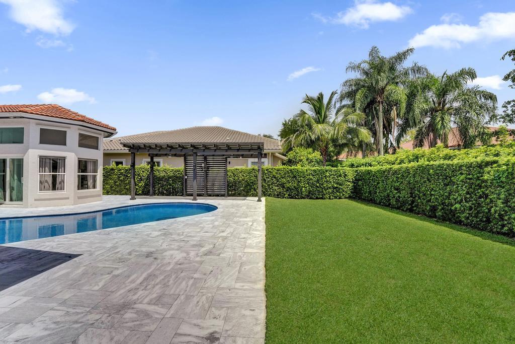 main property photo 26
