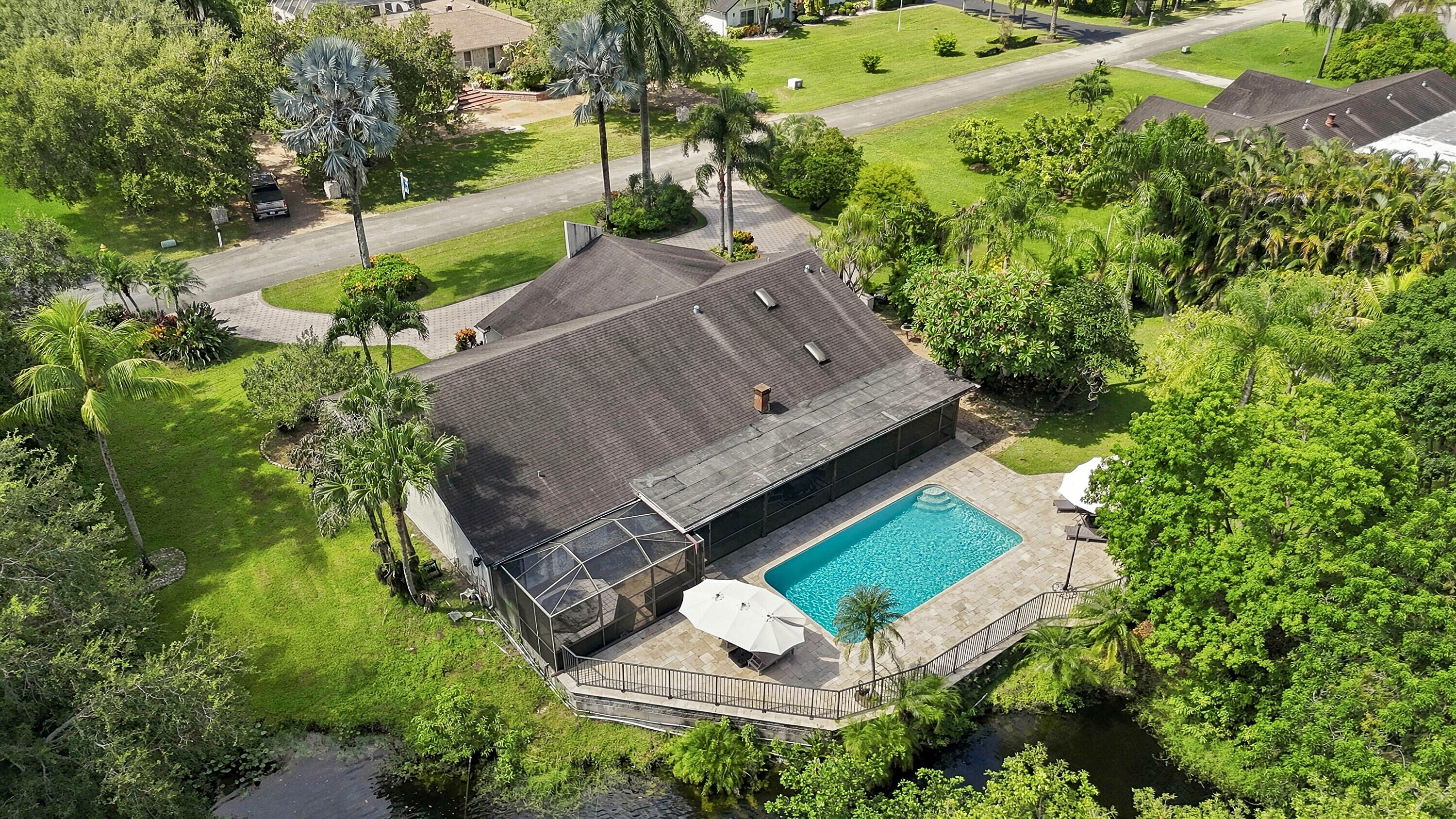 main property photo 60