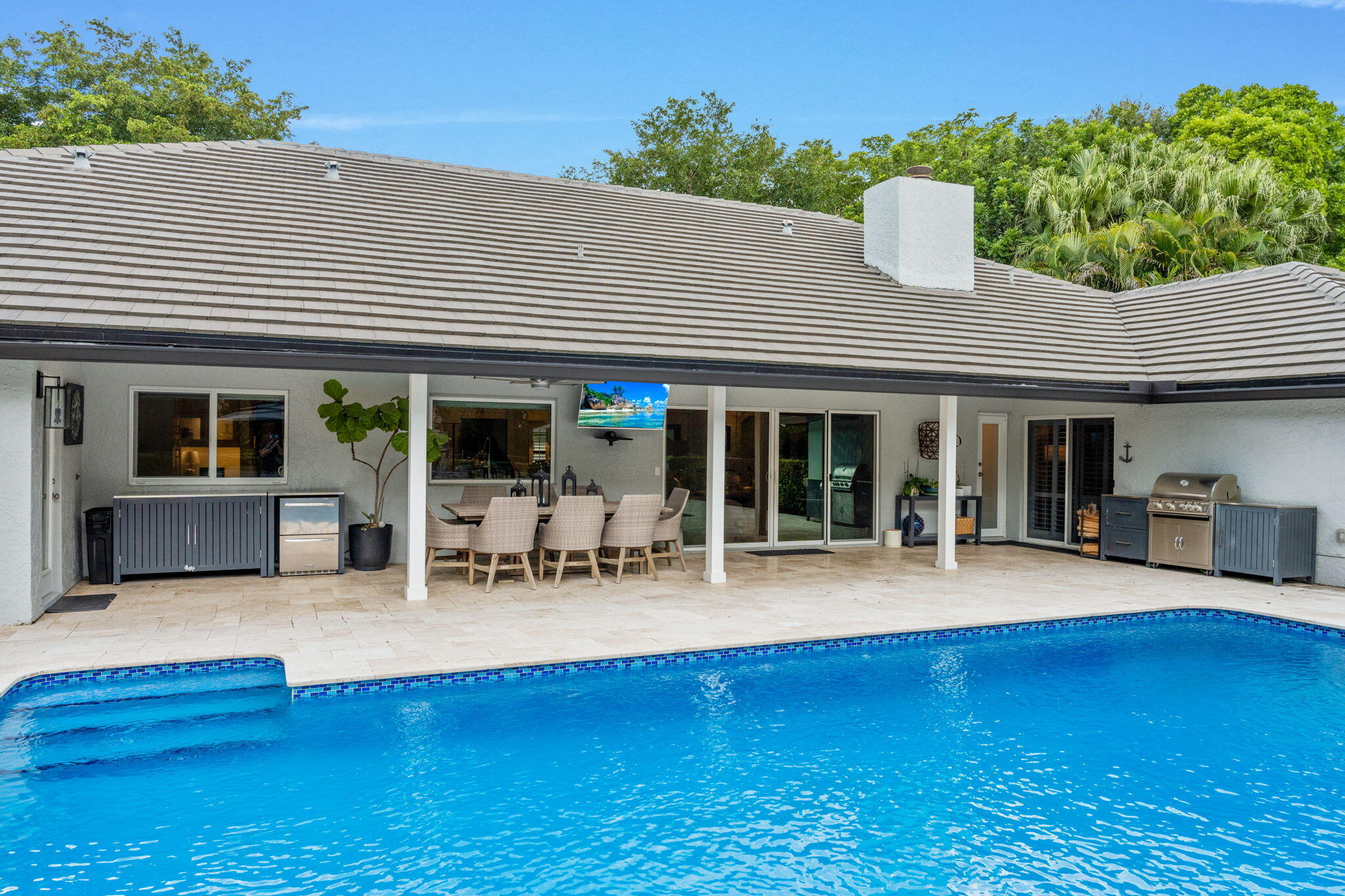 main property photo 56