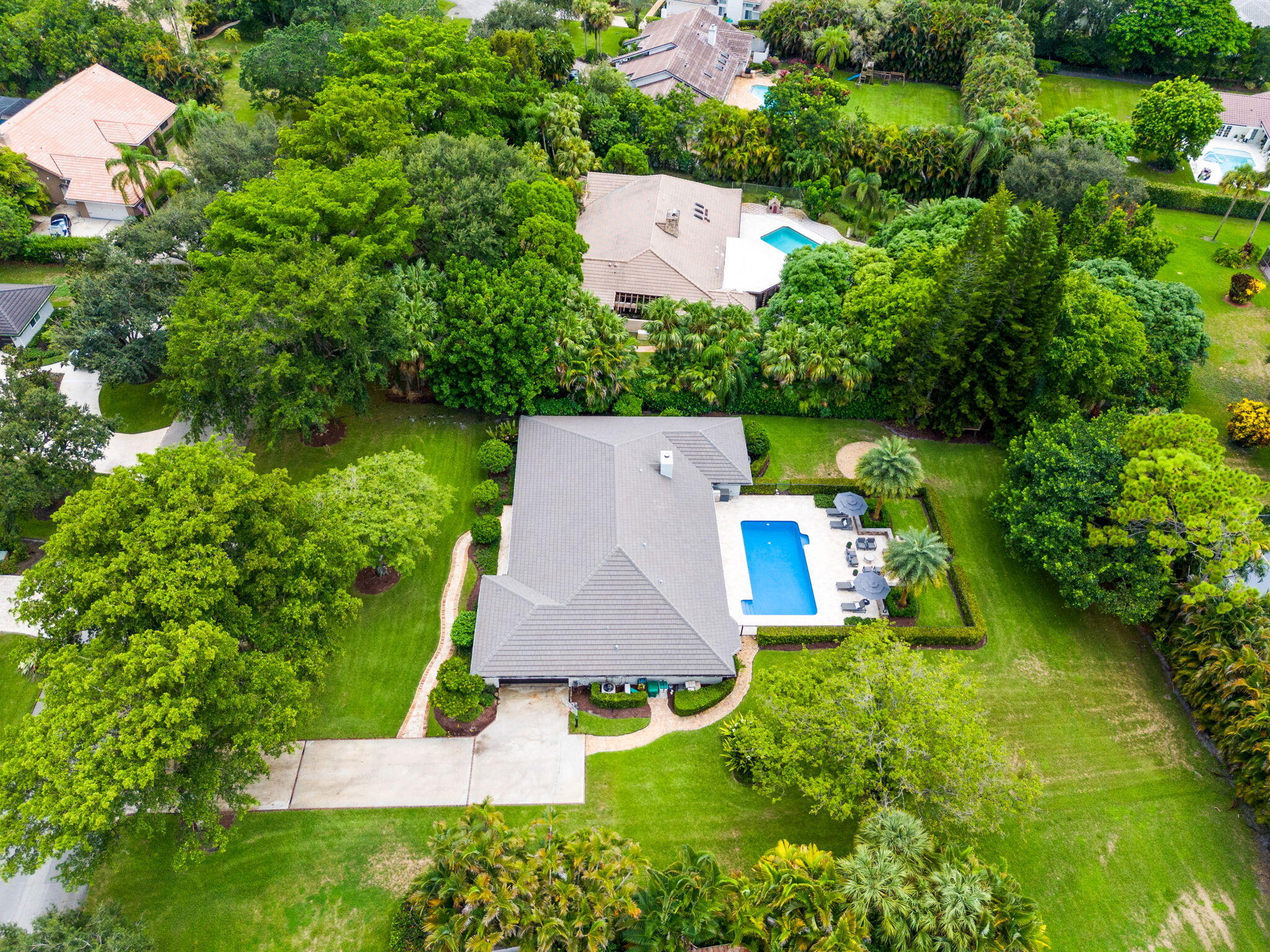 main property photo 81