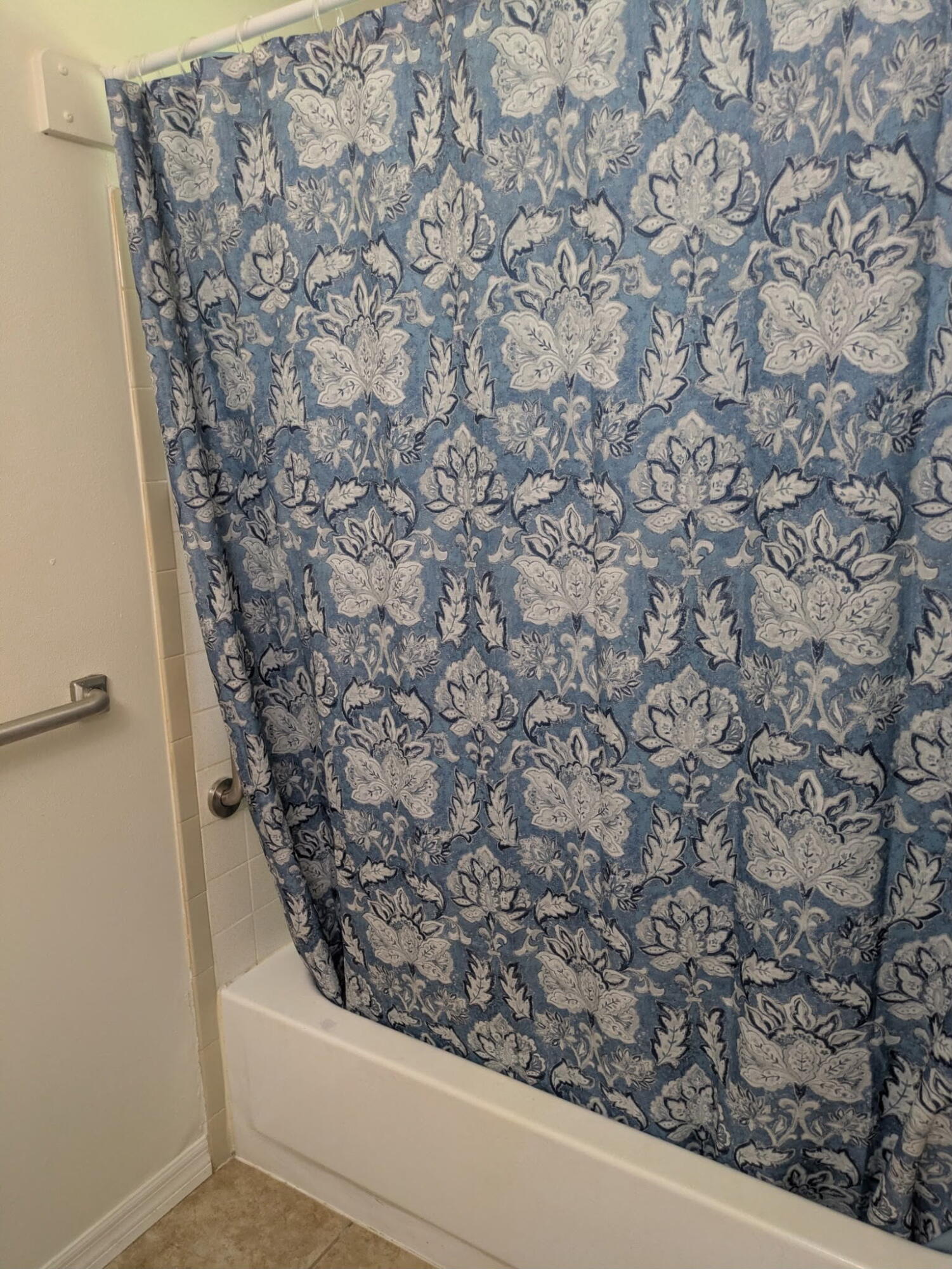 main property photo 8