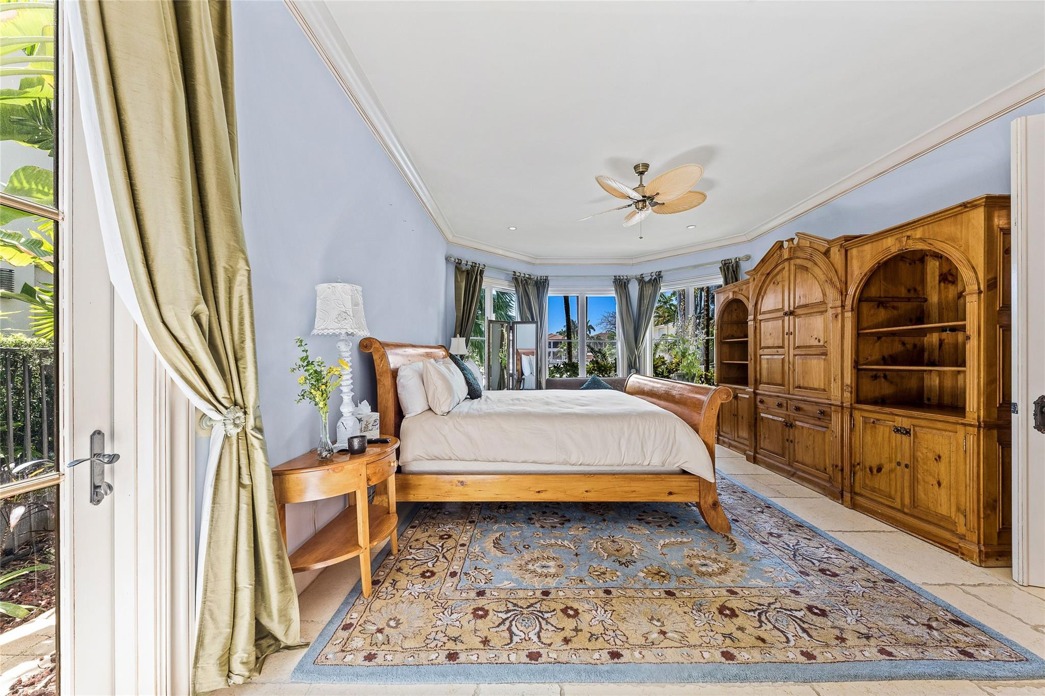 main property photo 22