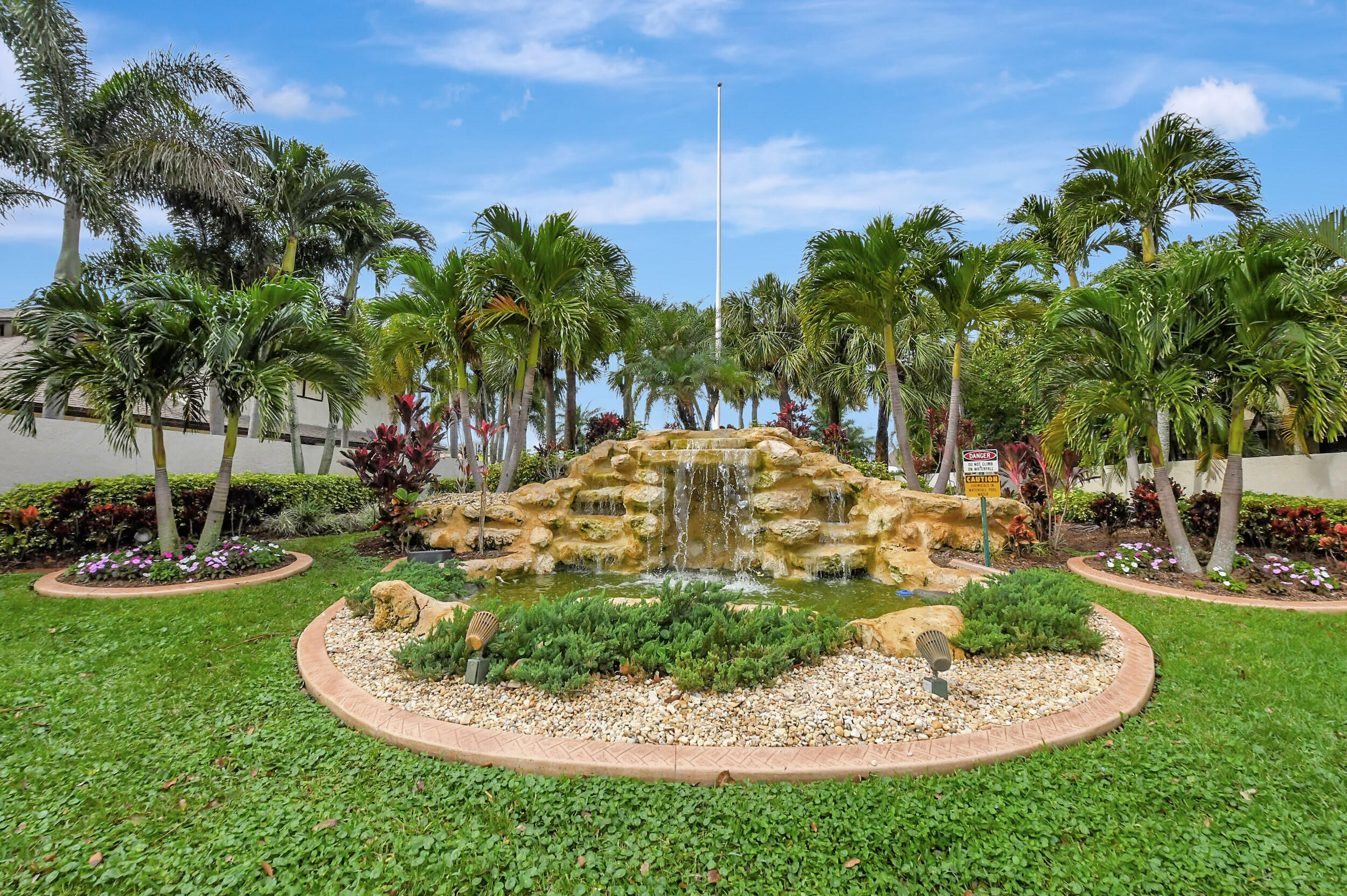 main property photo 61