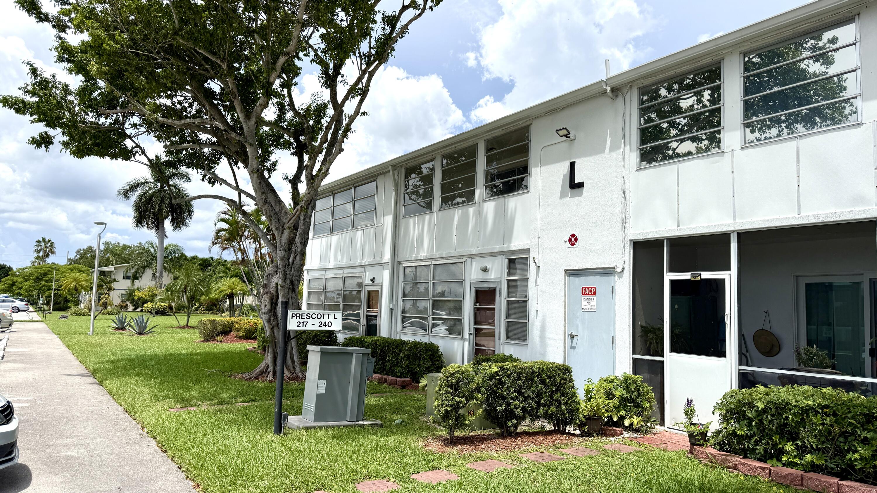 main property photo 29