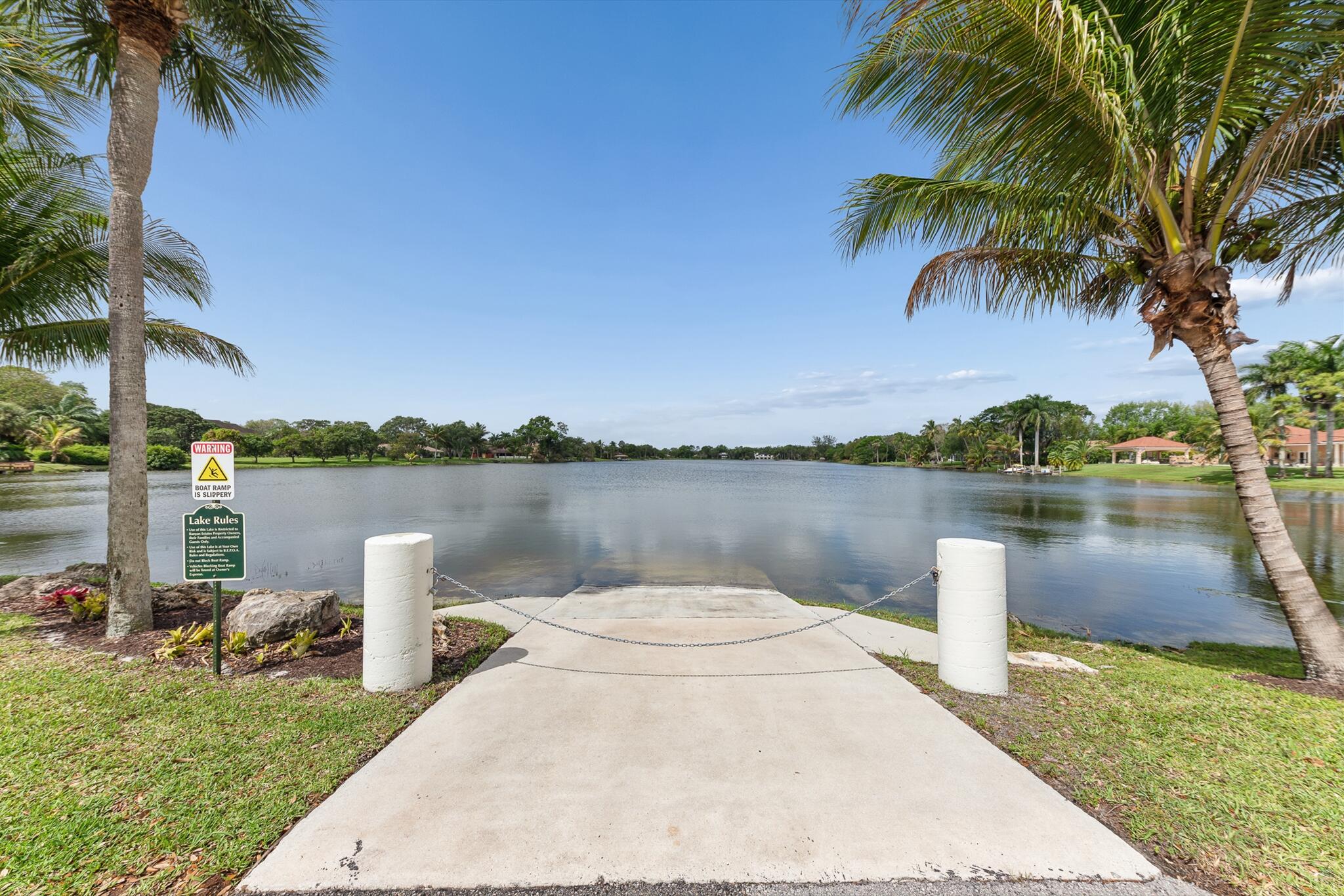 main property photo 75
