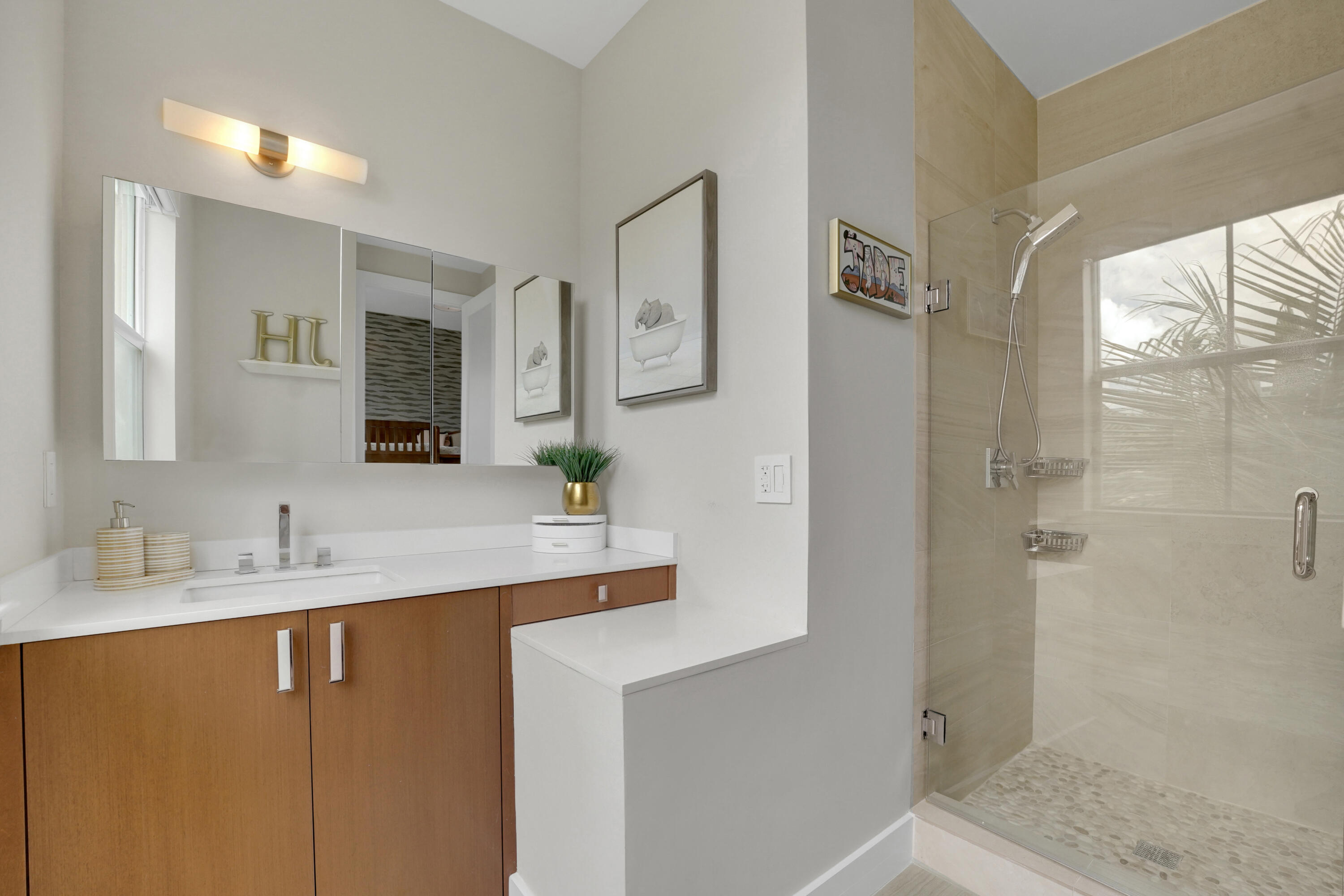 main property photo 62