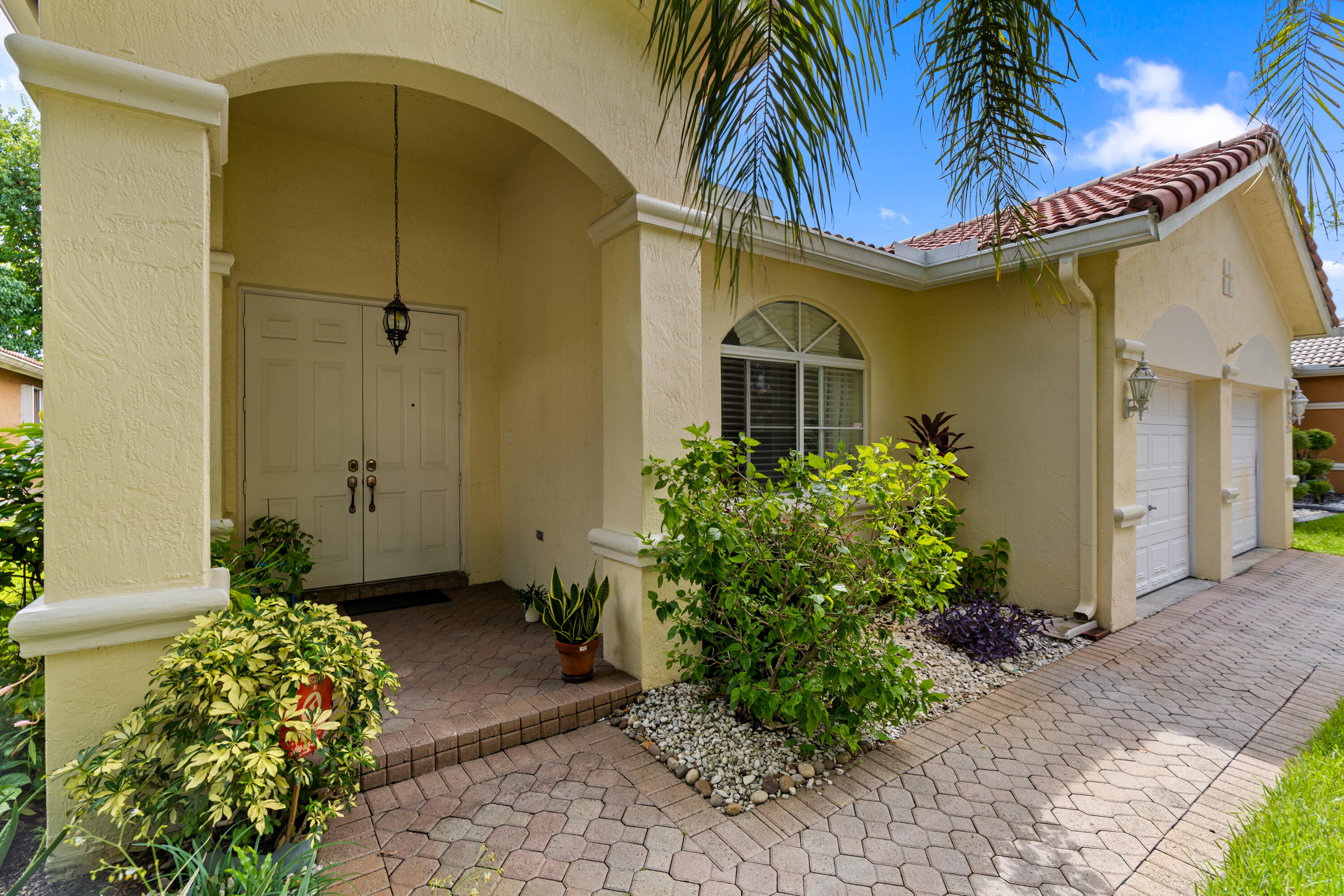 main property photo 57