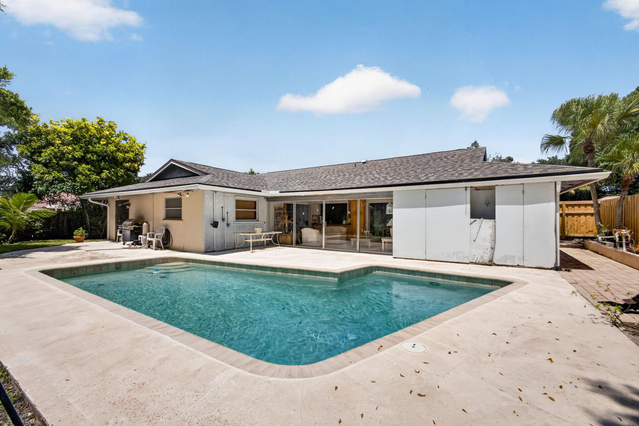 main property photo 56