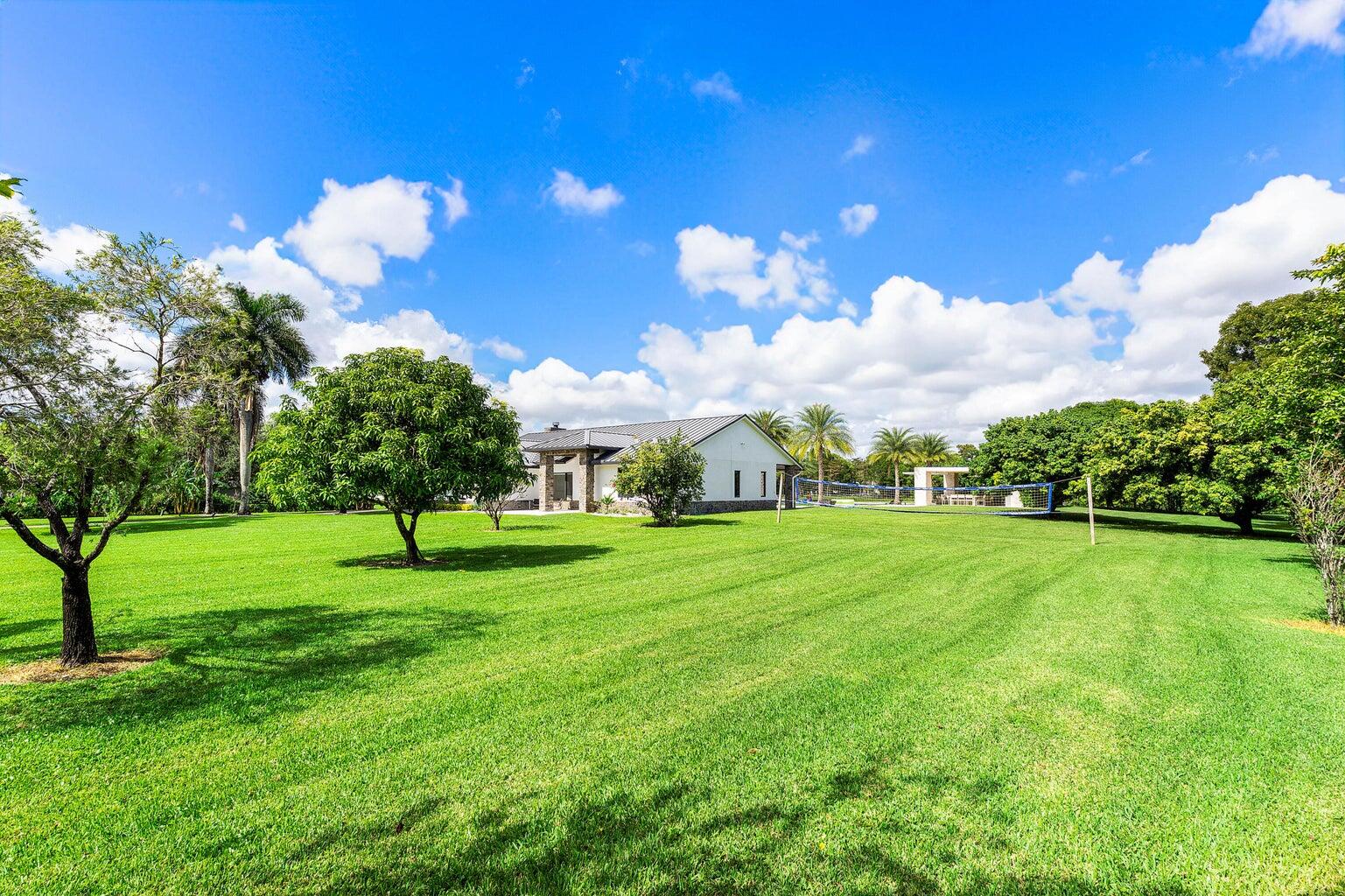 main property photo 45