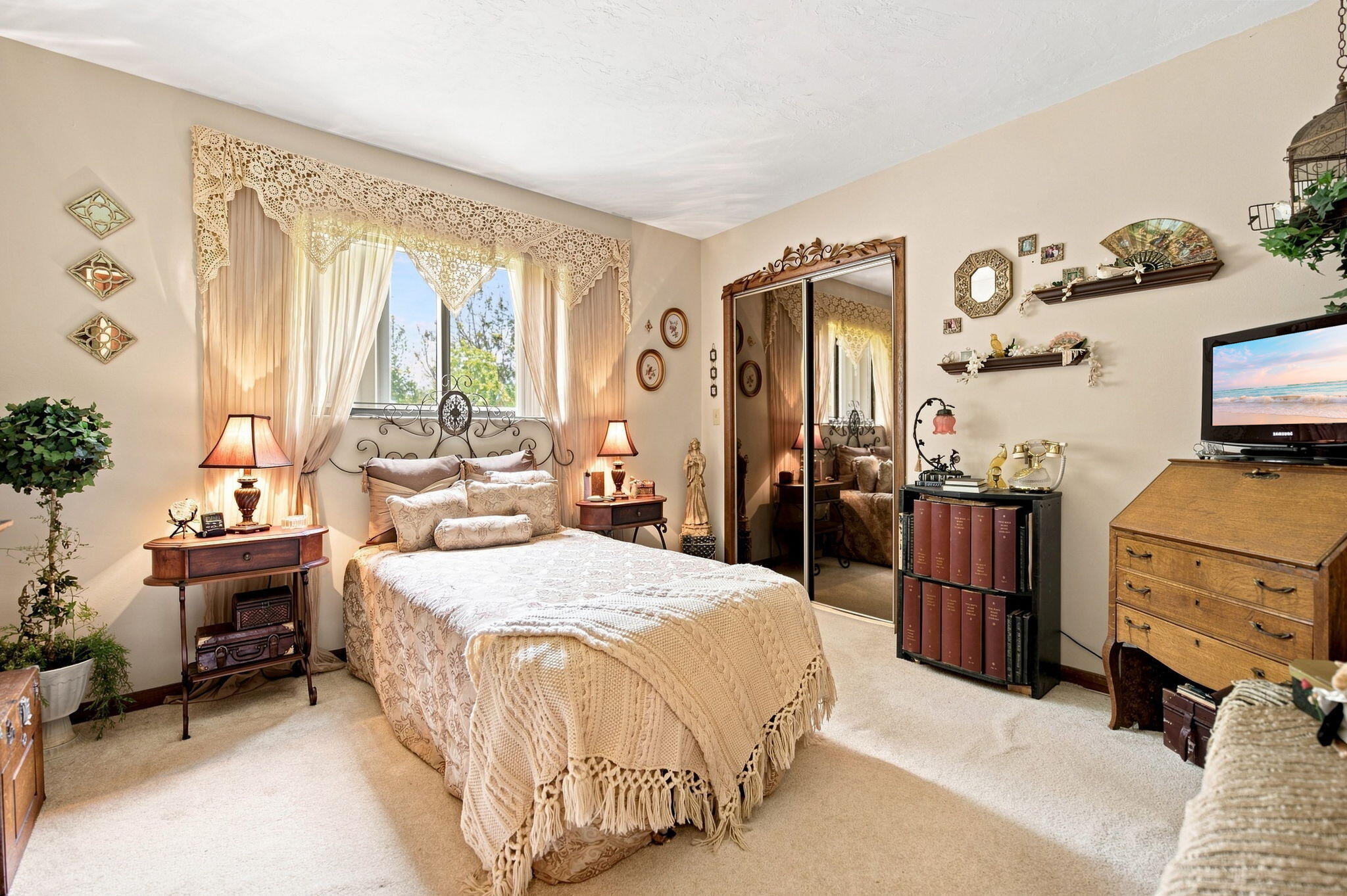 main property photo 34