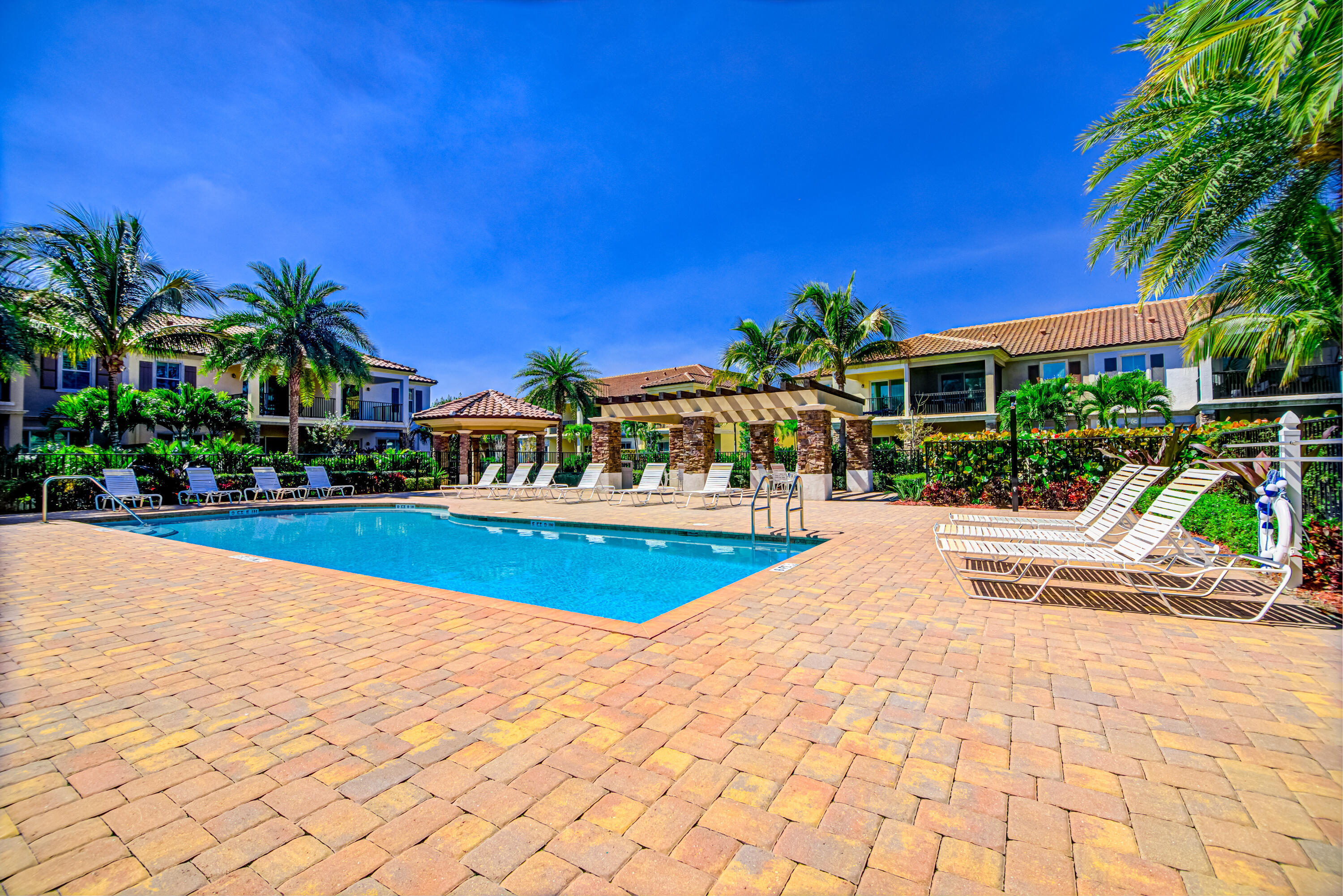 main property photo 74