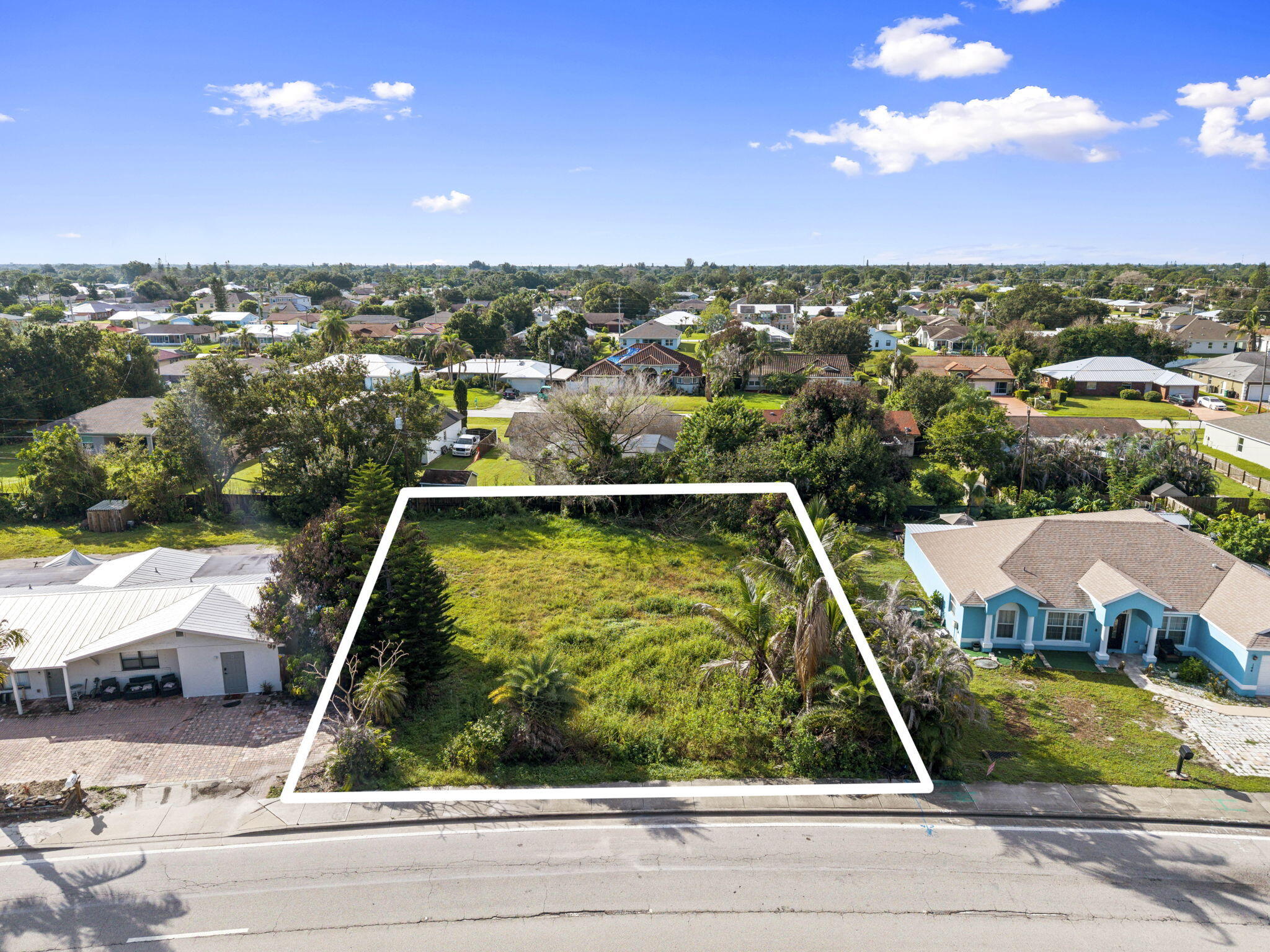 main property photo 1