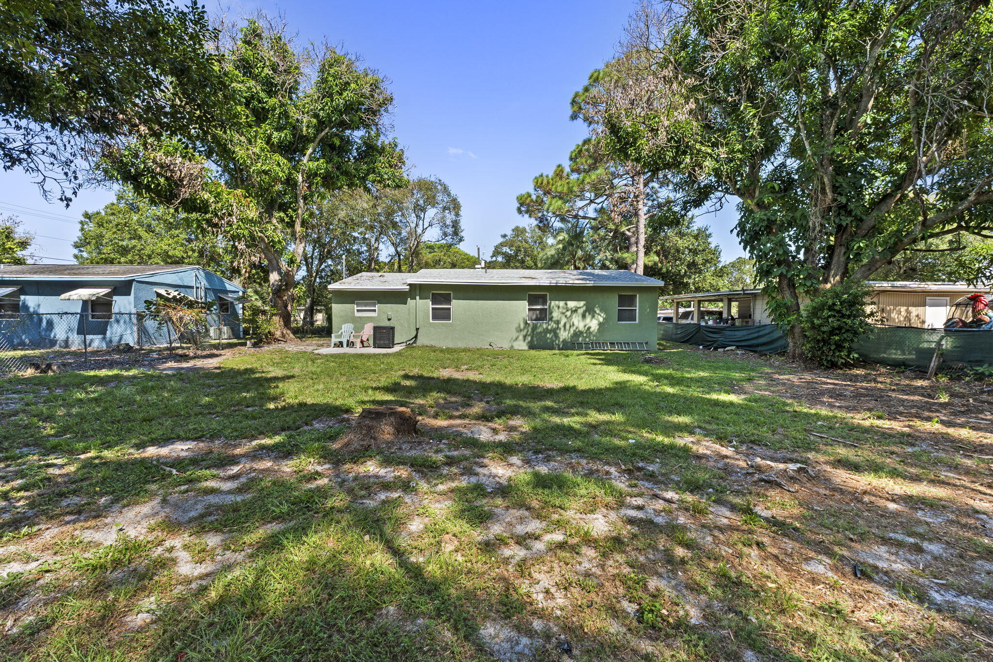 main property photo 24