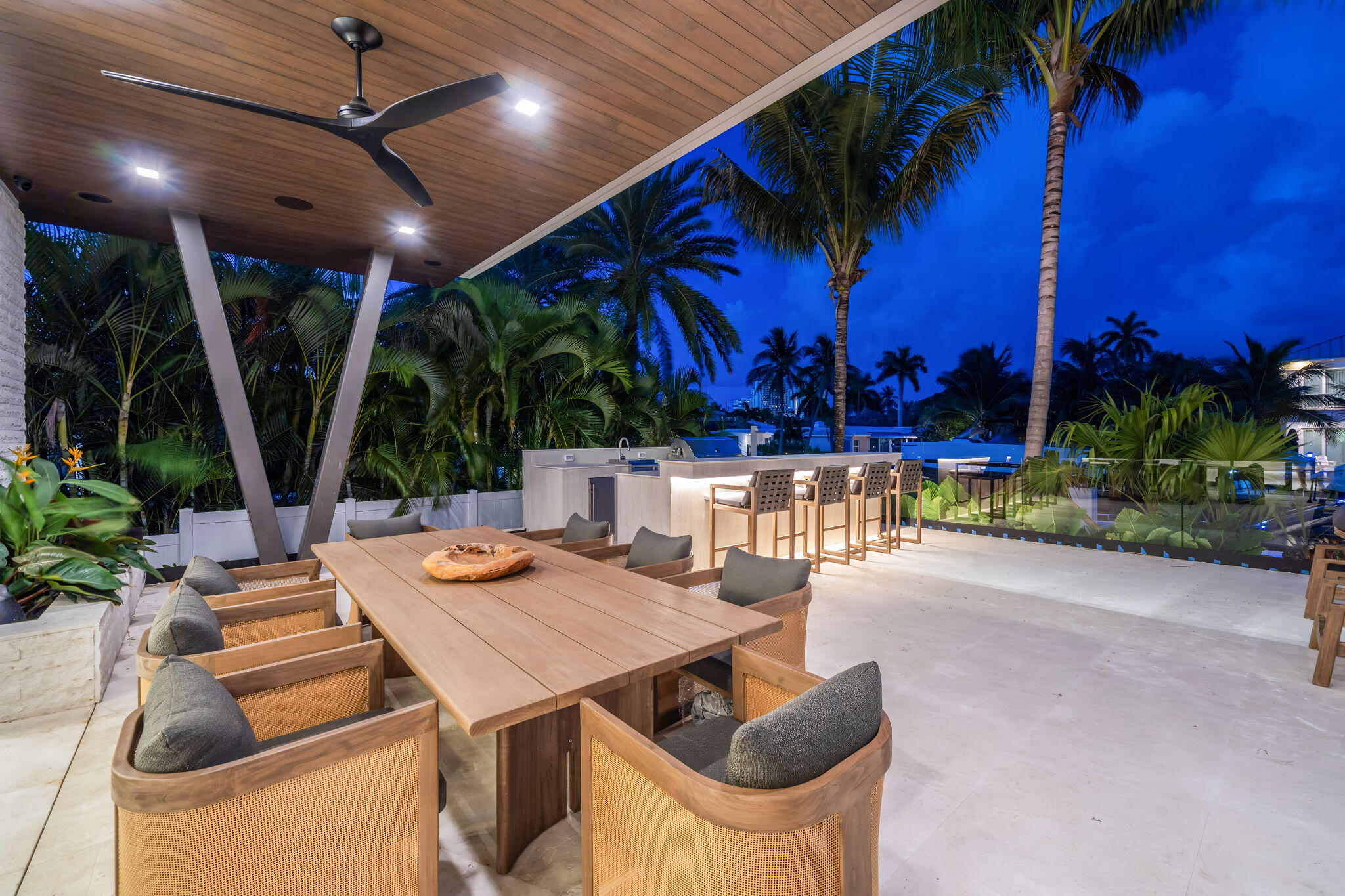 main property photo 67