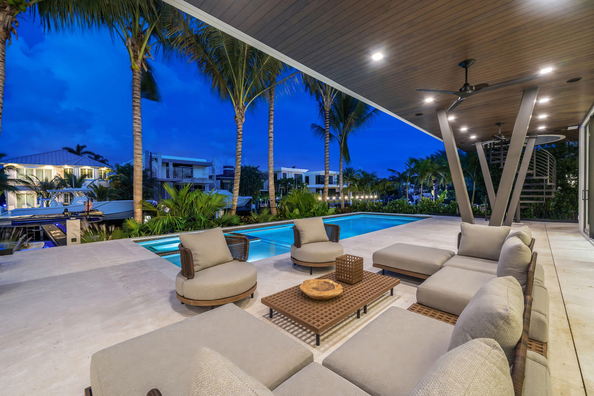 main property photo 68