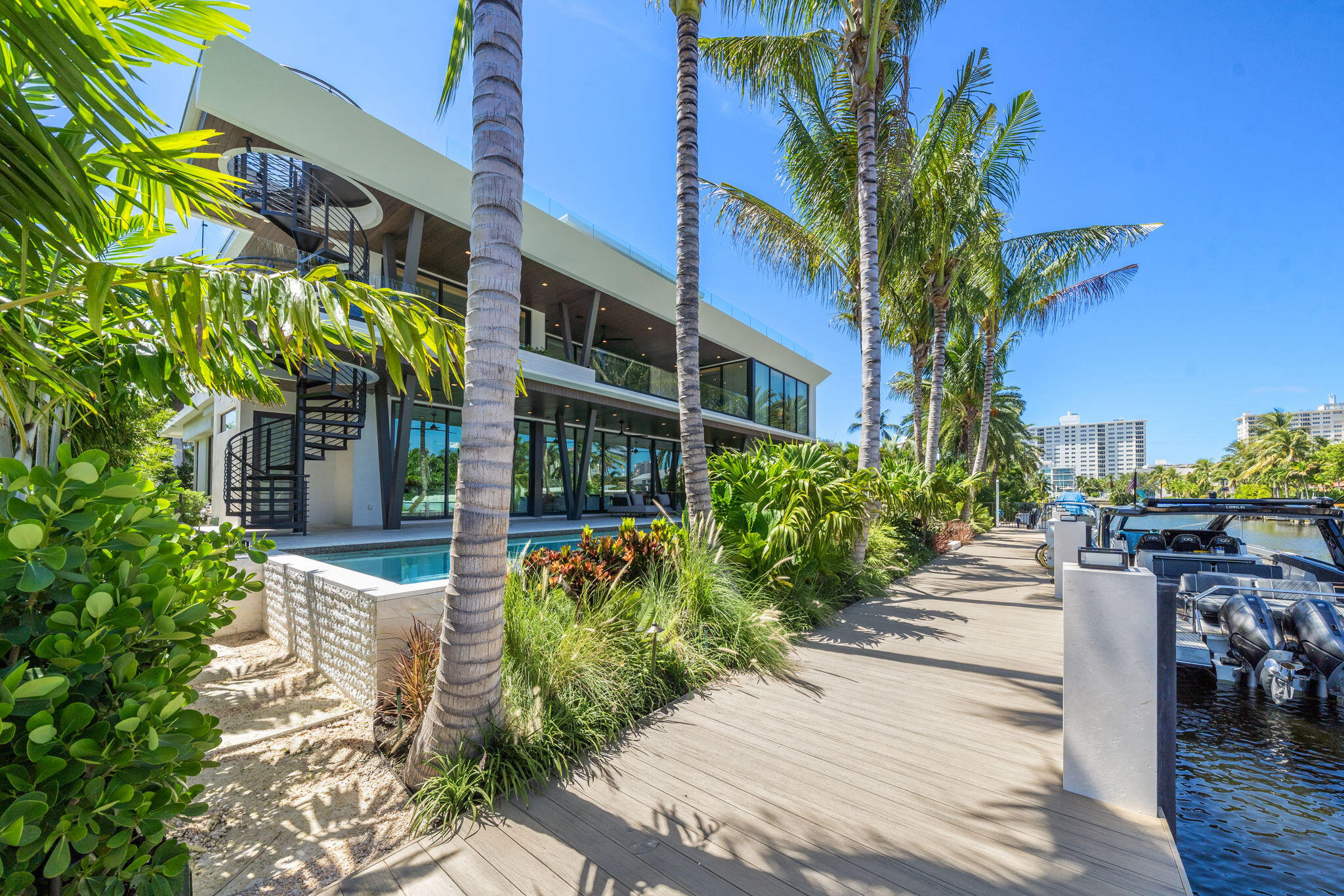main property photo 71