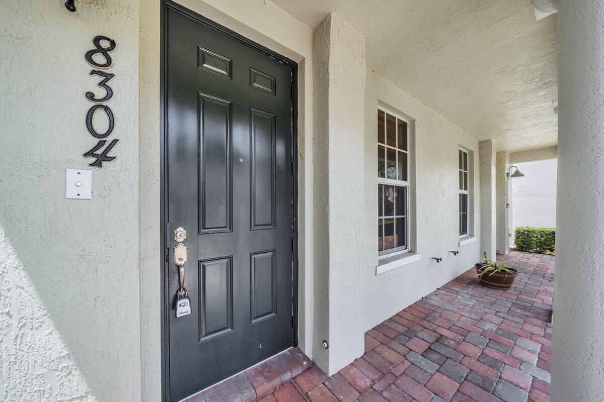 main property photo 74