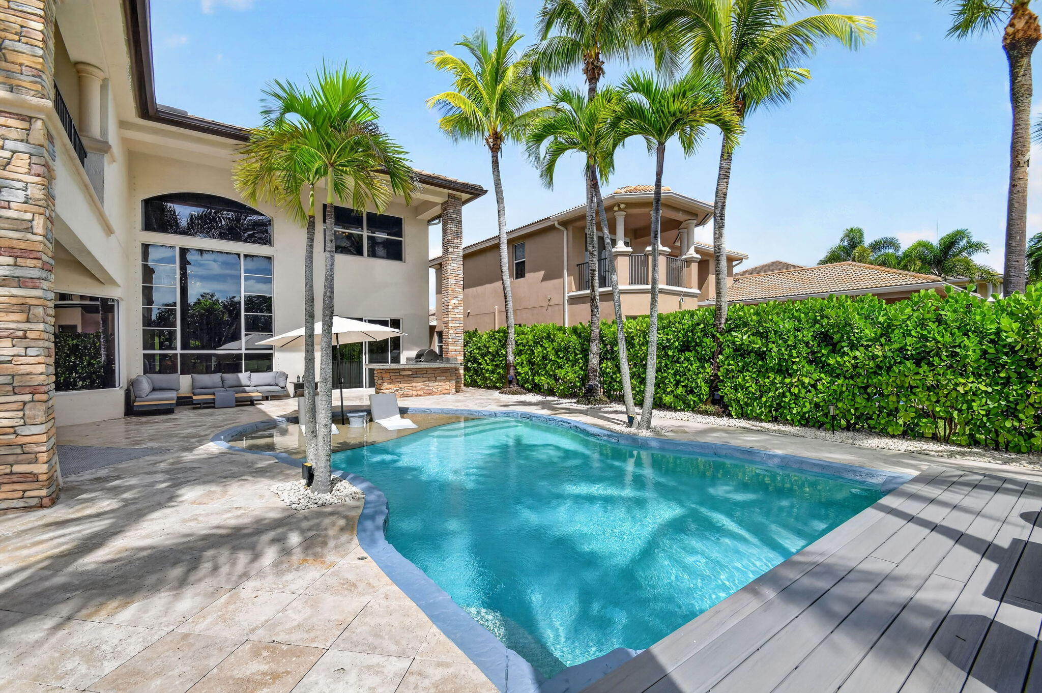 main property photo 83
