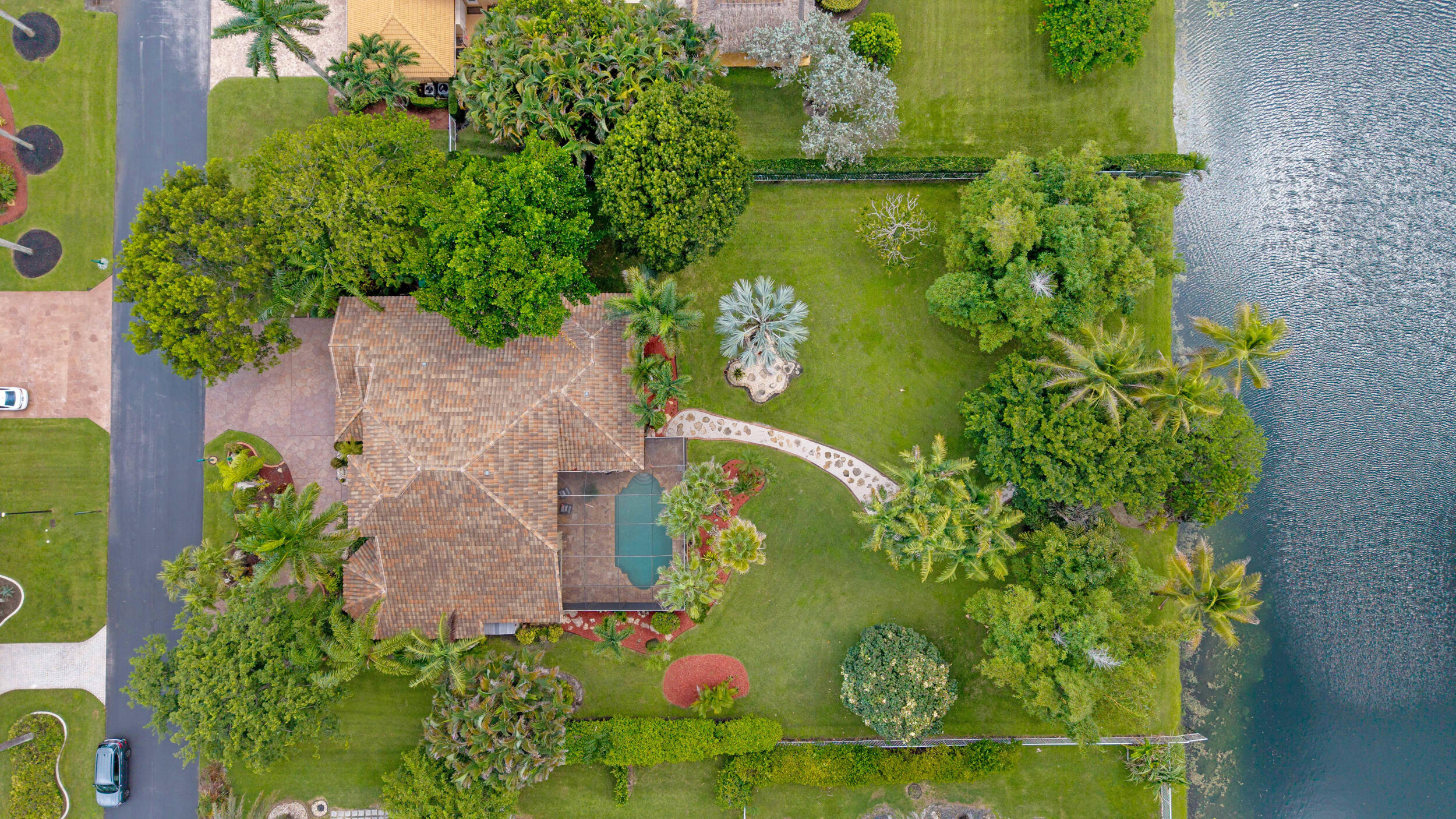 main property photo 48