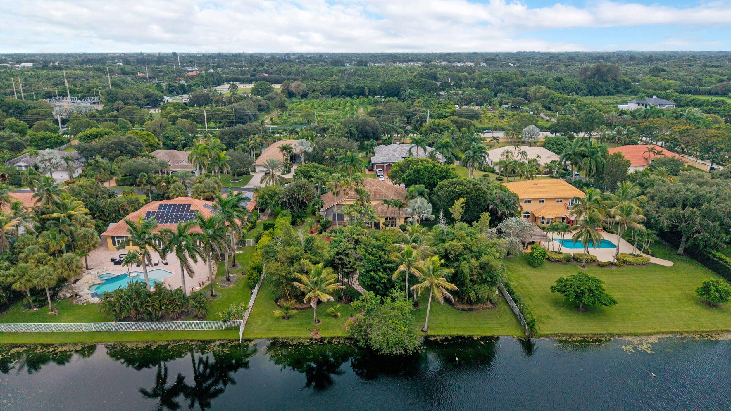 main property photo 50