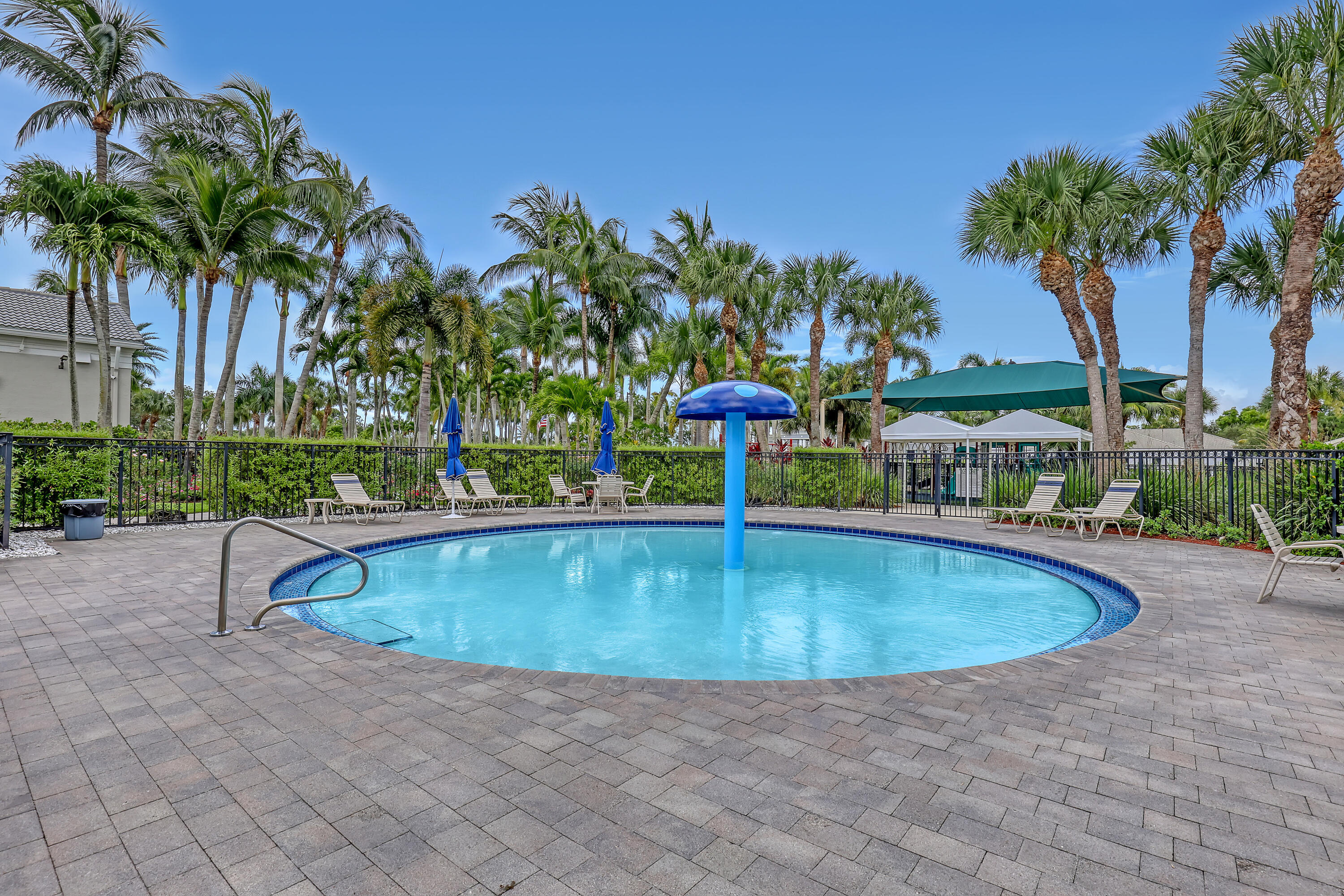 main property photo 75